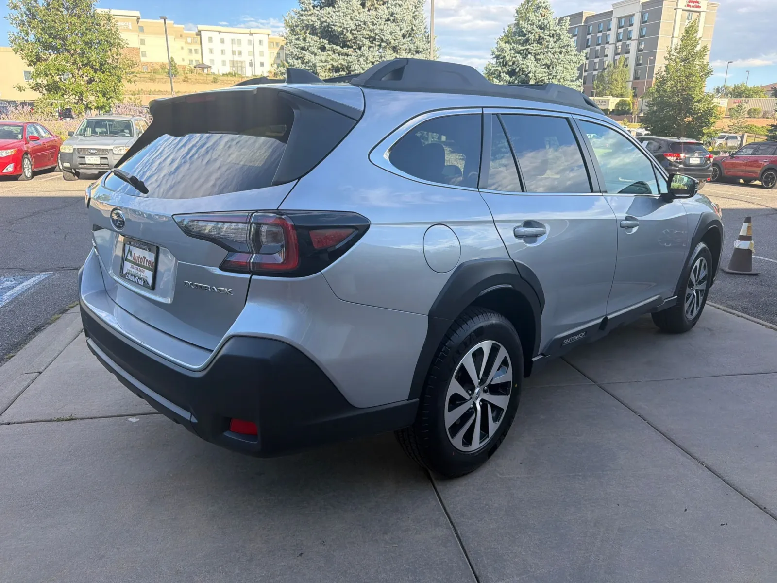 Subaru Outback photo 6