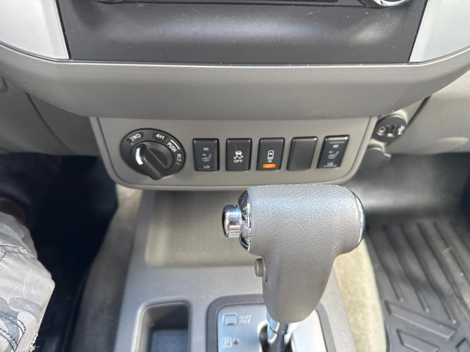 Nissan Frontier photo 29