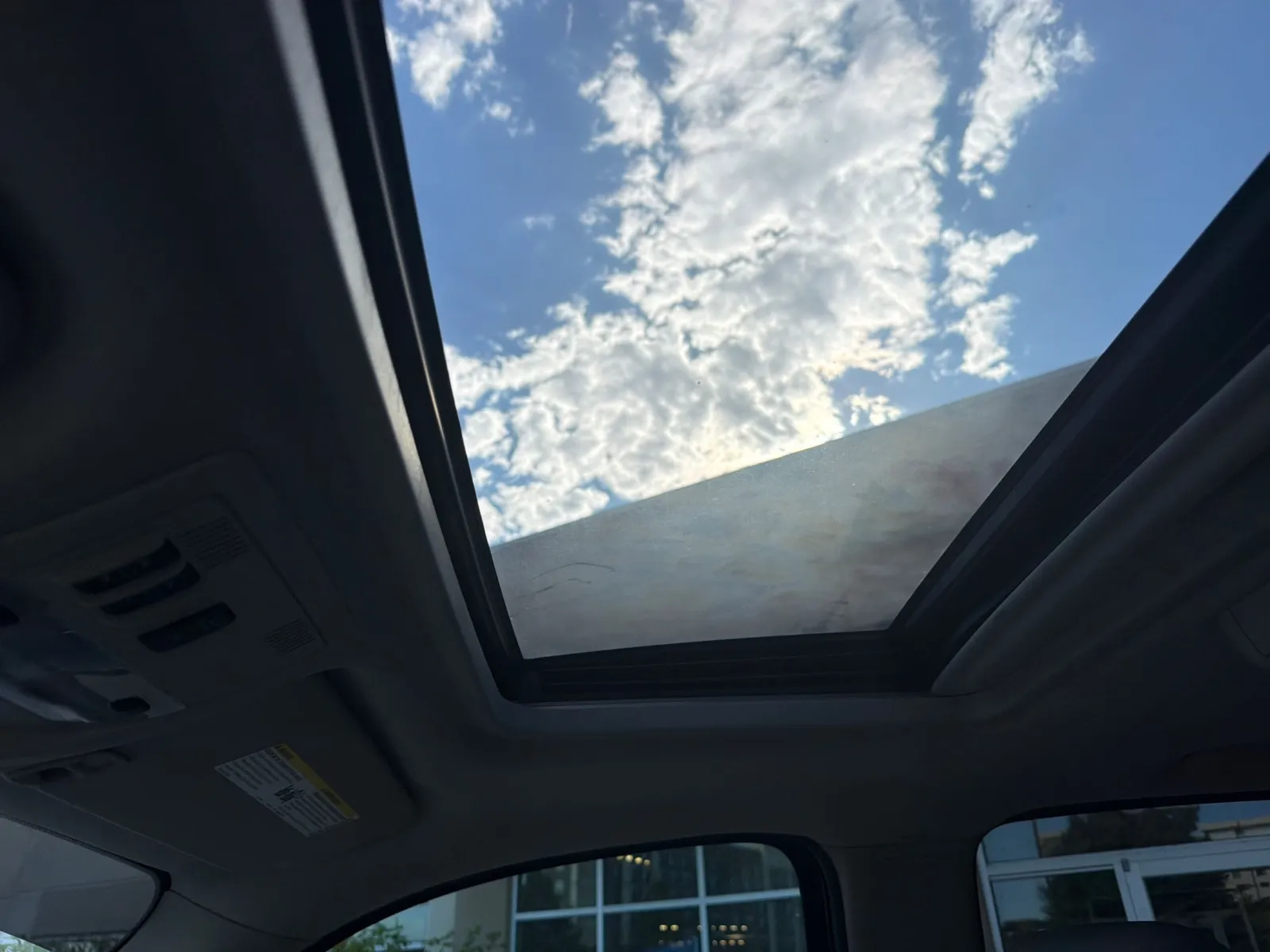 Chevrolet Tahoe photo 26