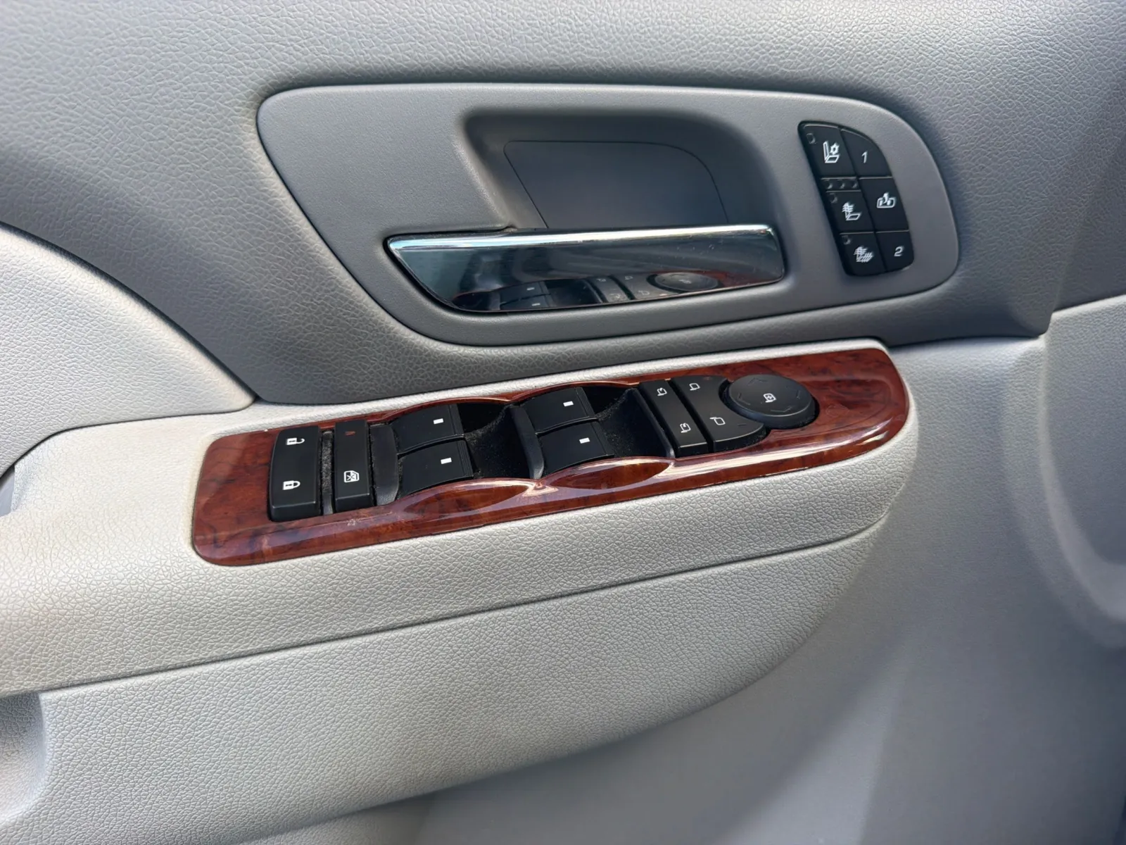 Chevrolet Tahoe photo 21