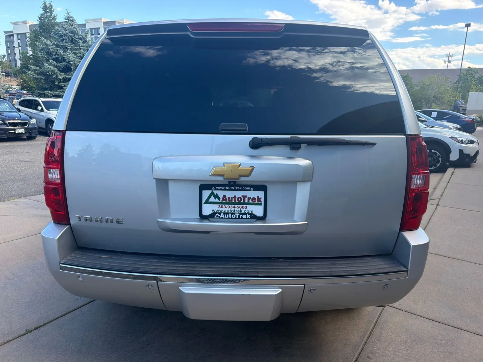 Chevrolet Tahoe photo 6