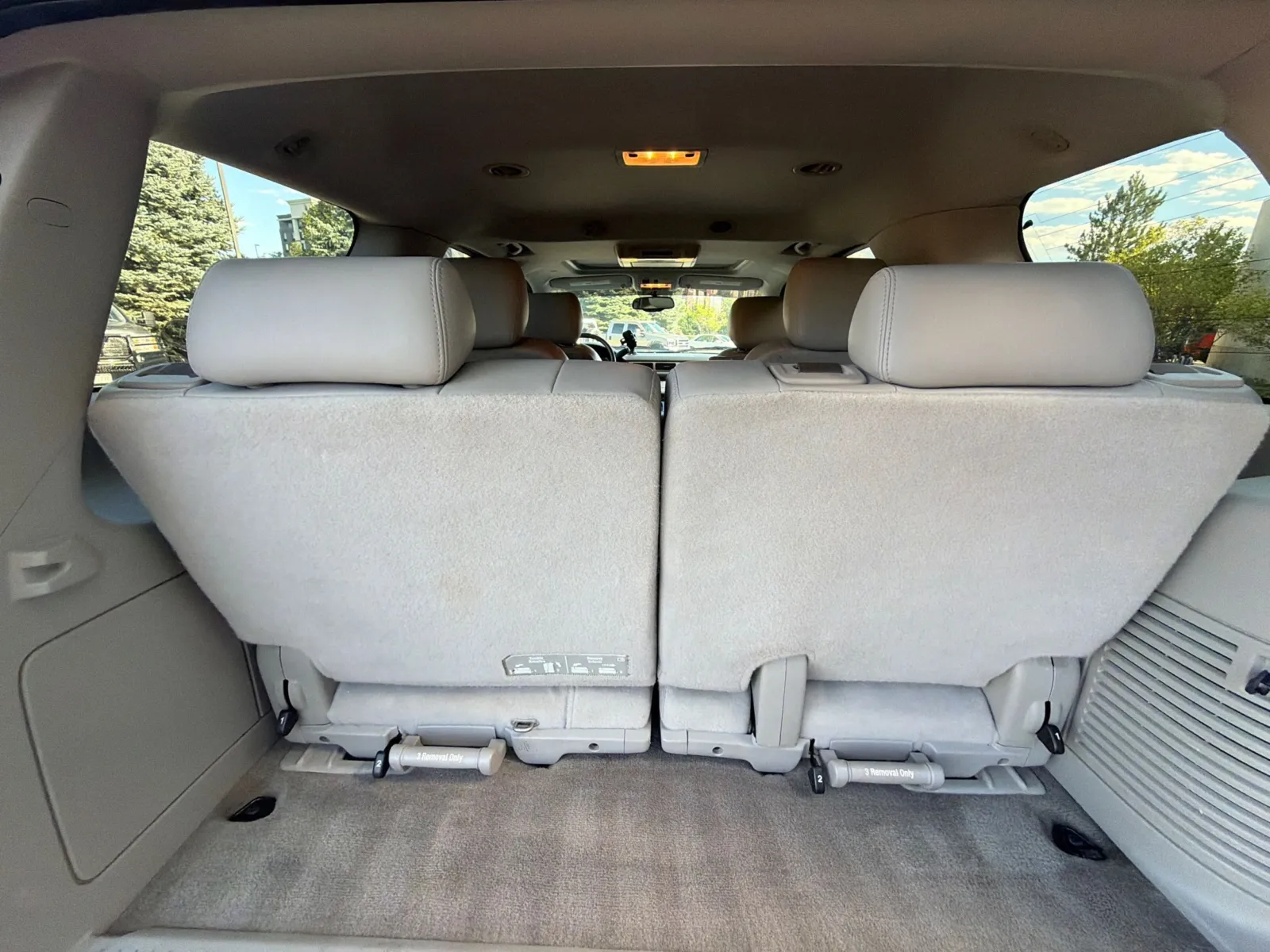 Chevrolet Tahoe photo 17