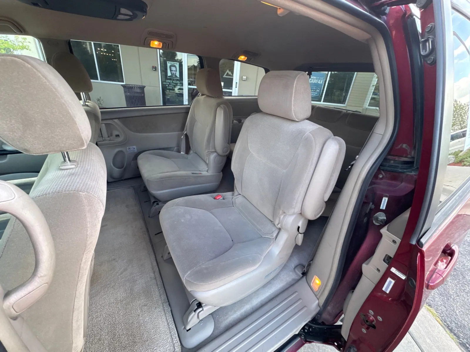 Toyota Sienna photo 24