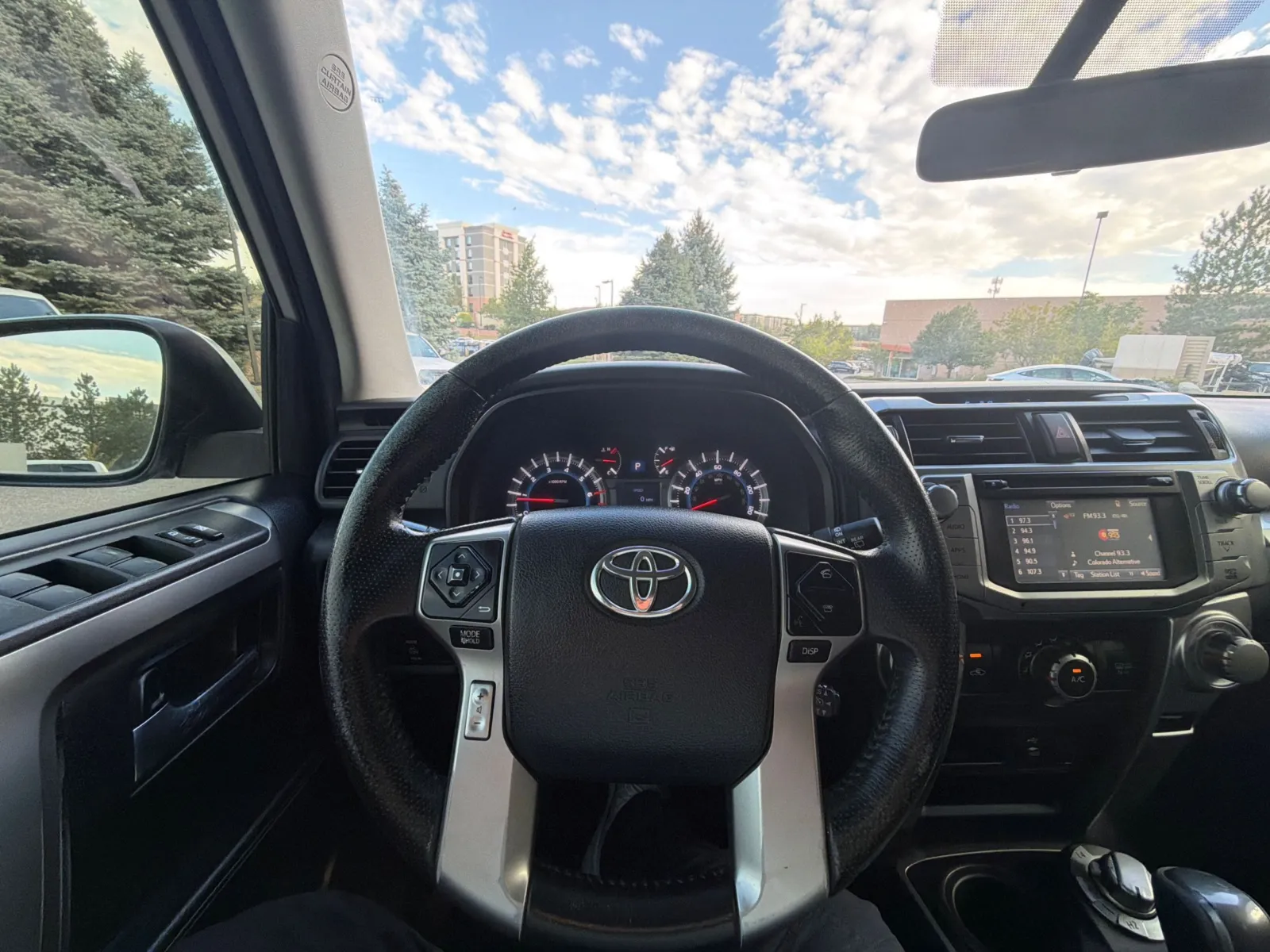 Toyota 4Runner photo 26