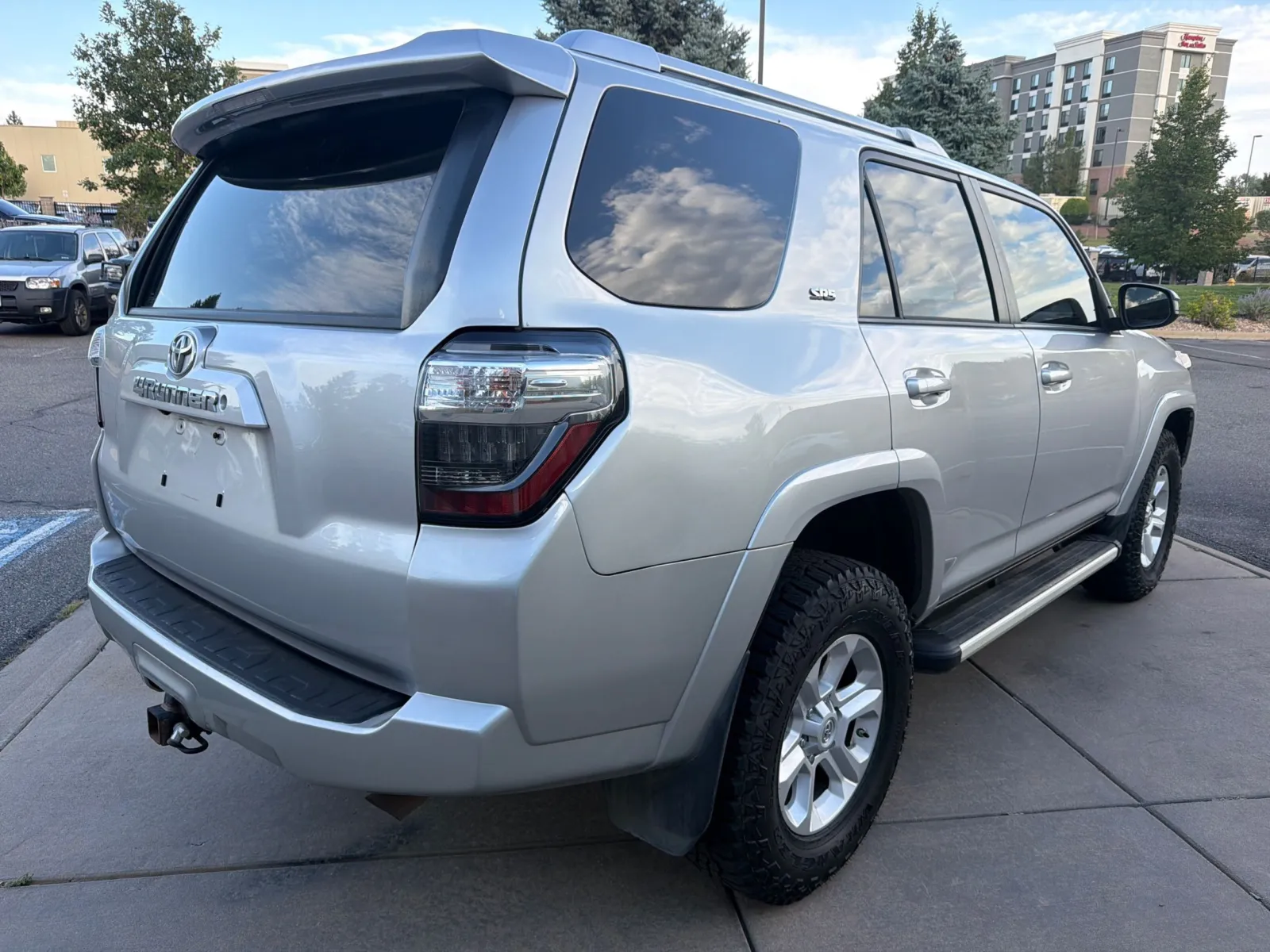 Toyota 4Runner photo 6
