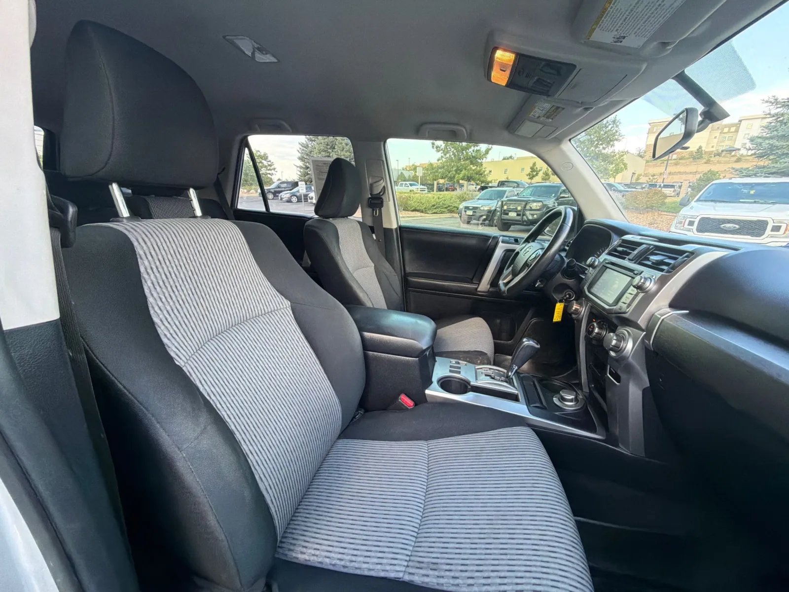 Toyota 4Runner photo 15