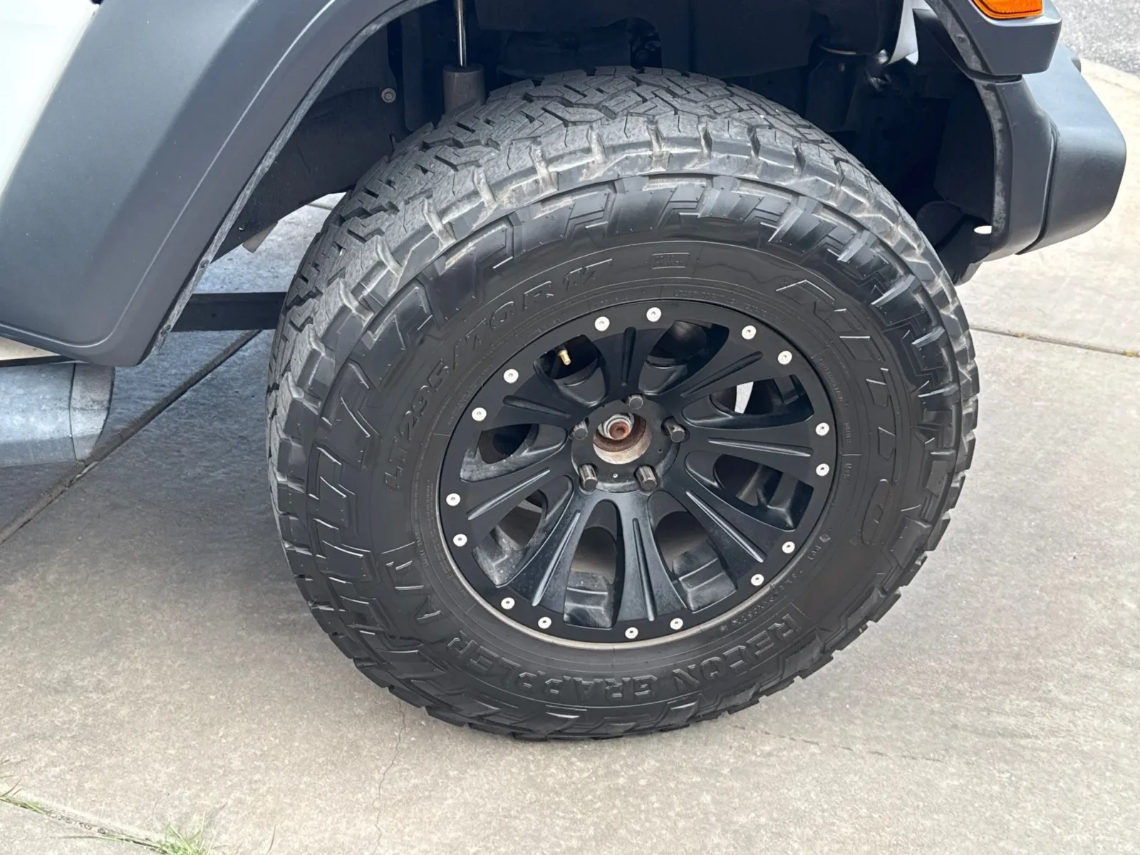 Jeep Wrangler photo 14