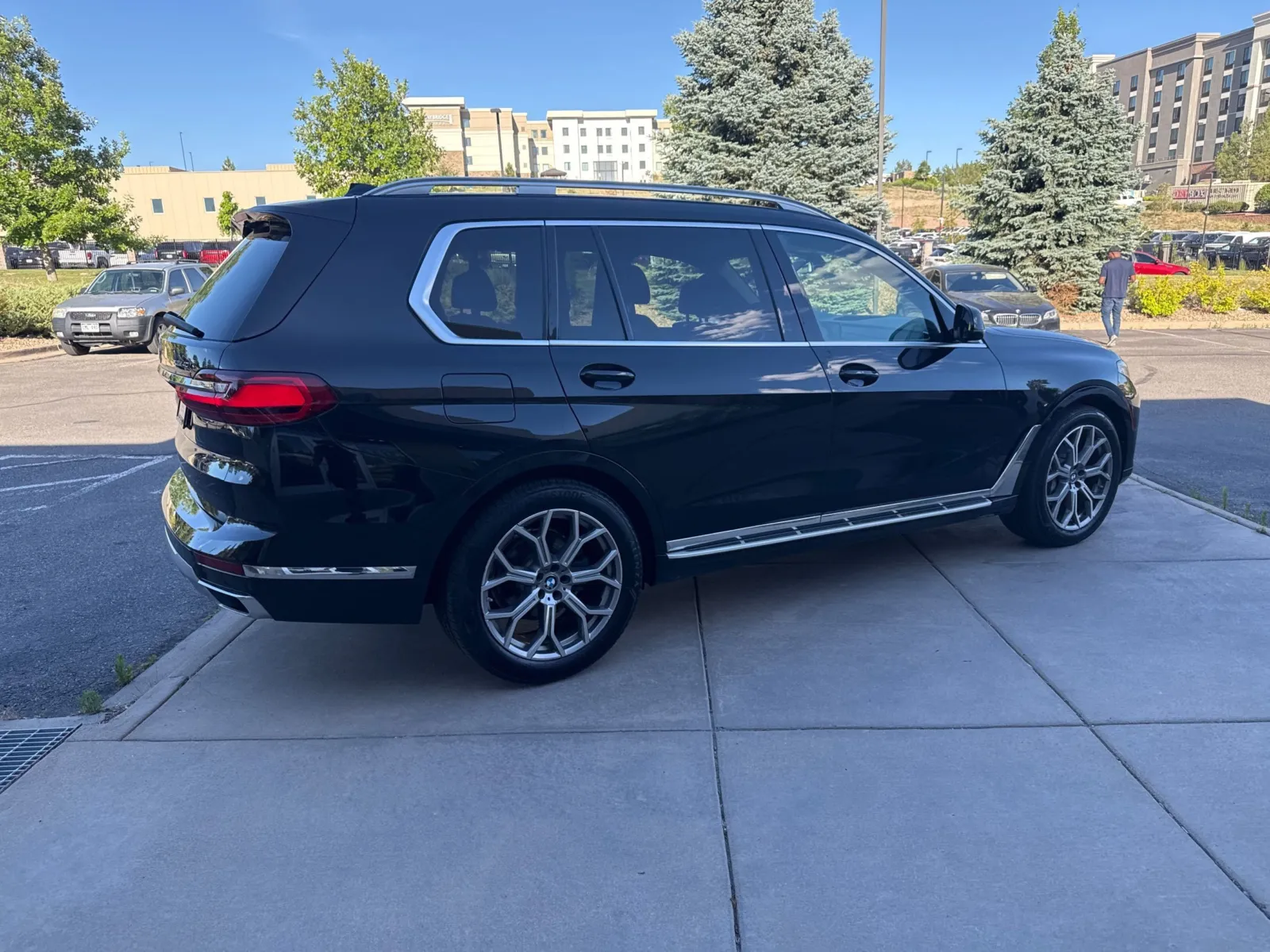 BMW X7 photo 6