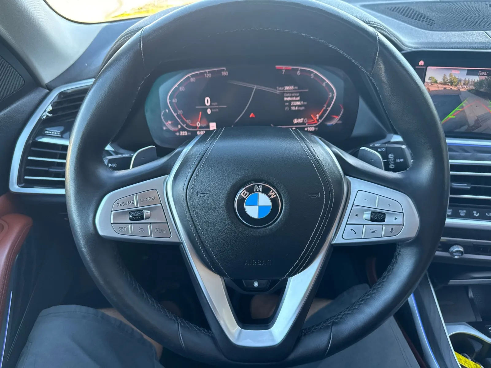 BMW X7 photo 18