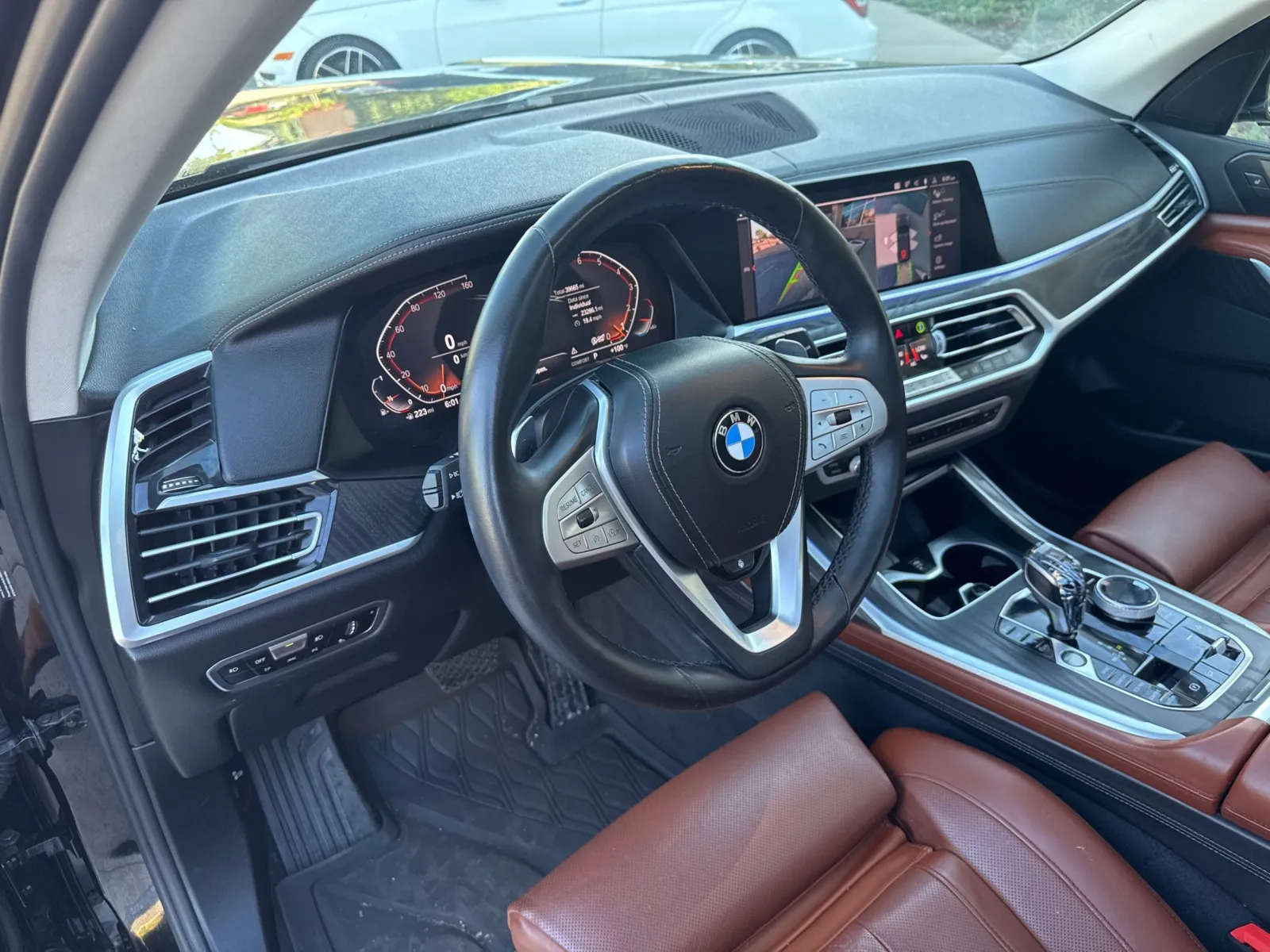 BMW X7 photo 13