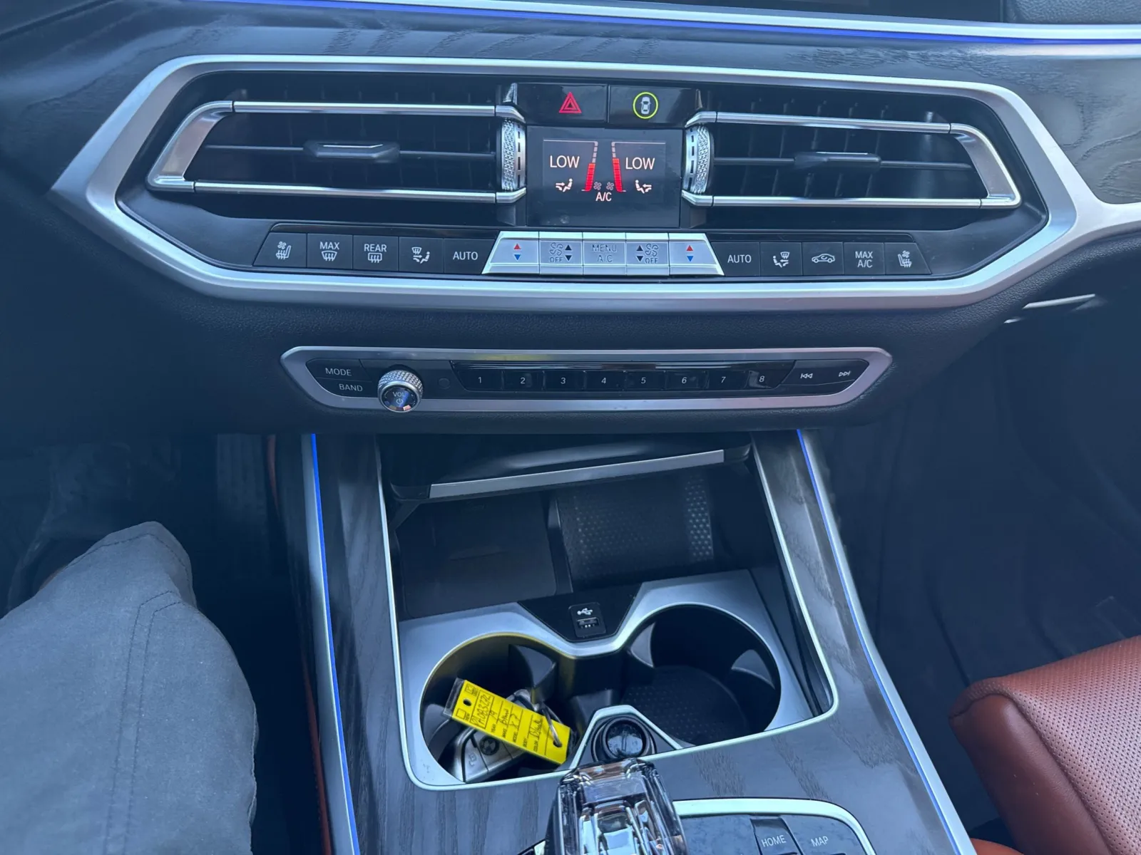 BMW X7 photo 17