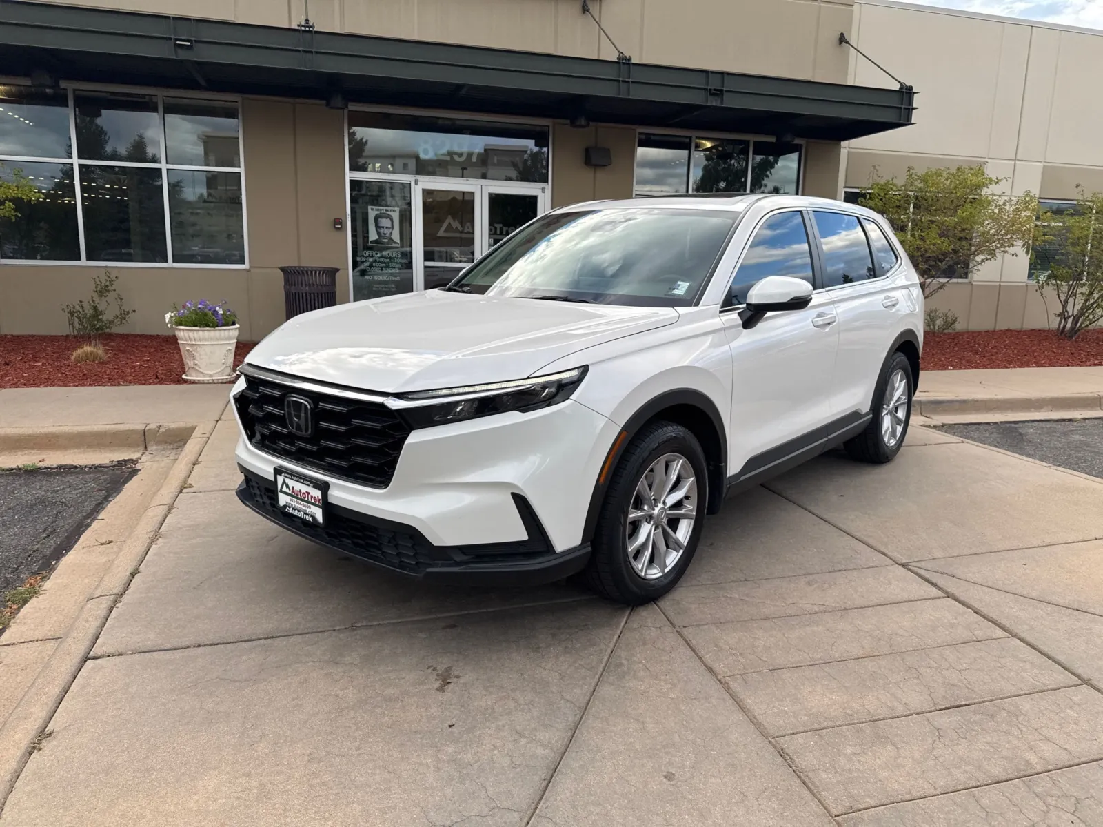 Honda CR-V photo 2