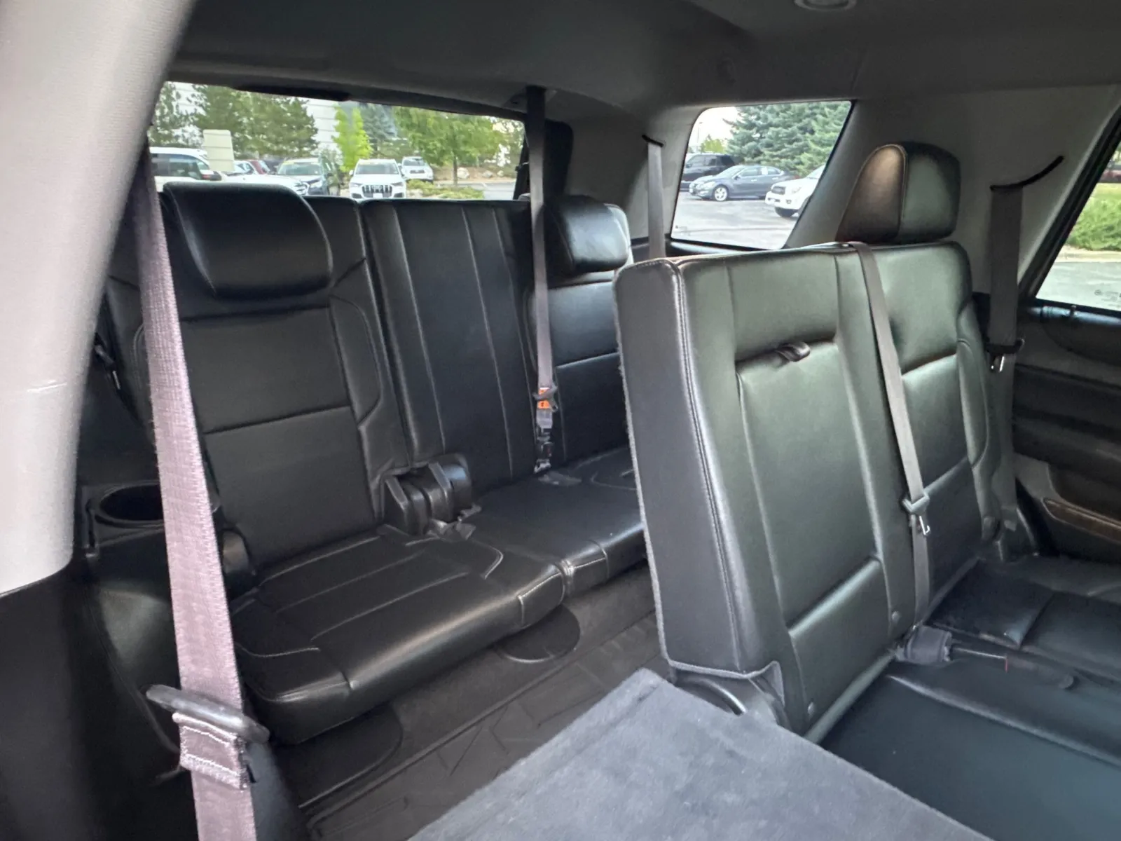 Chevrolet Tahoe photo 23