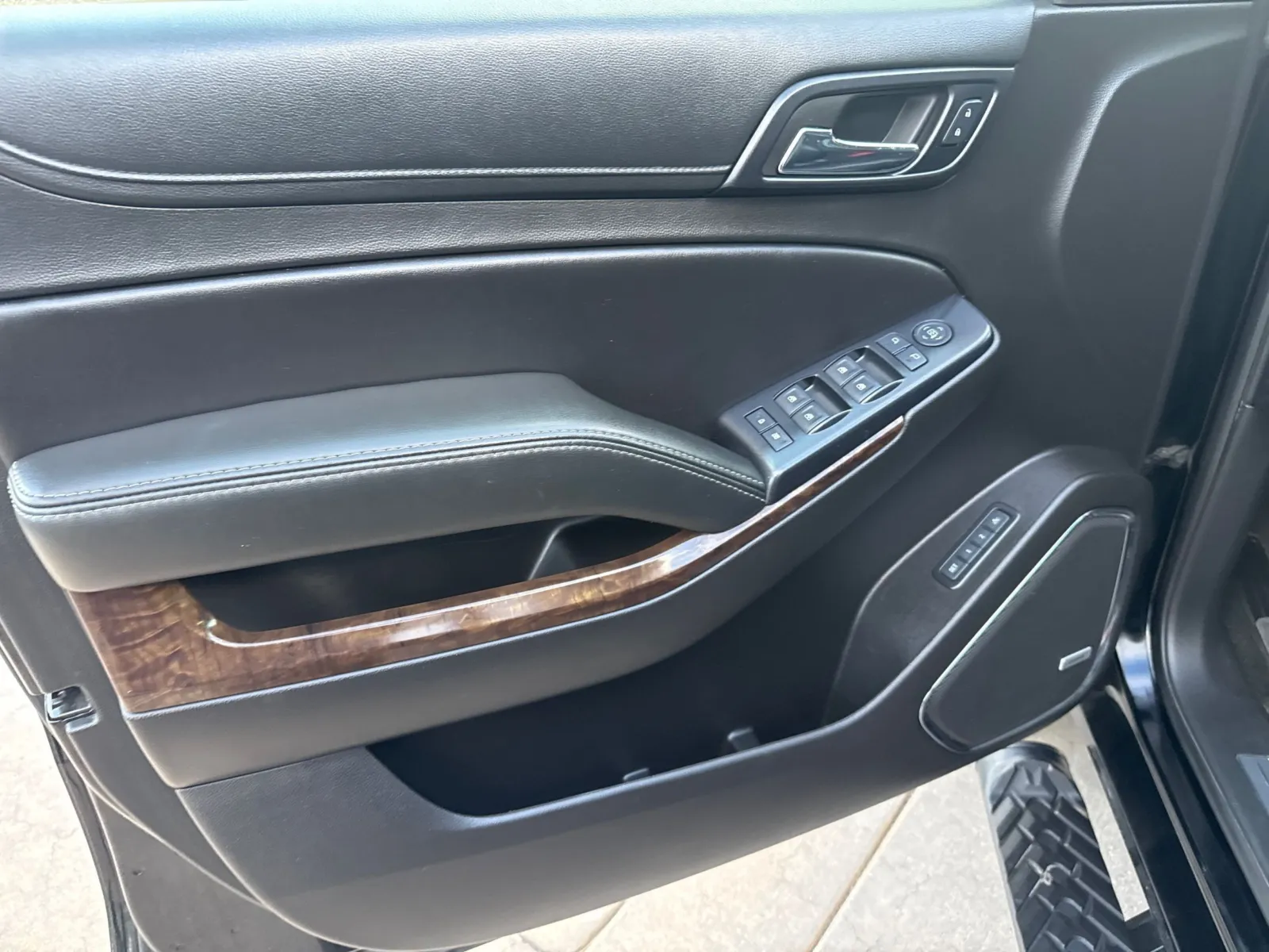 Chevrolet Tahoe photo 28
