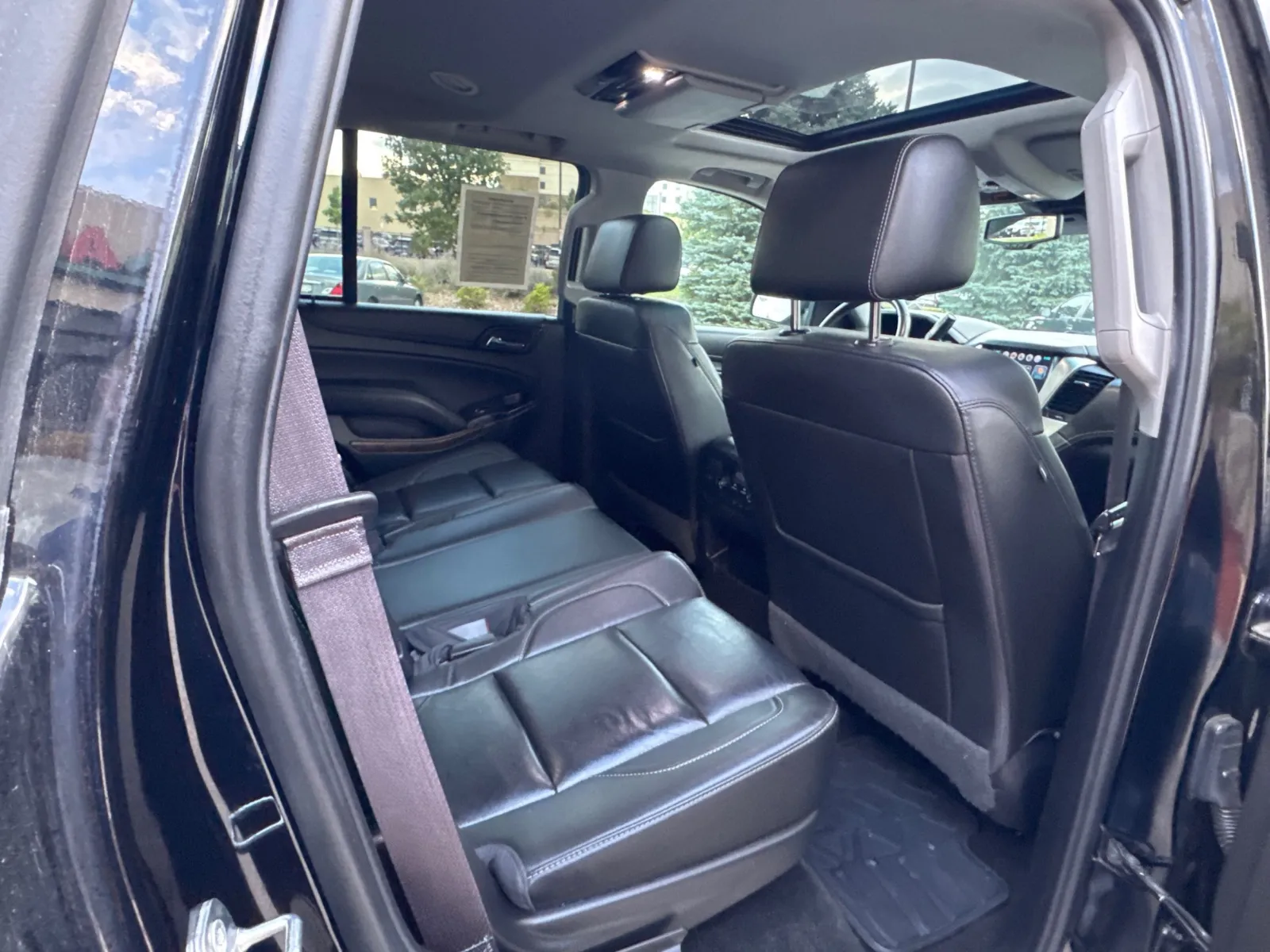 Chevrolet Tahoe photo 20