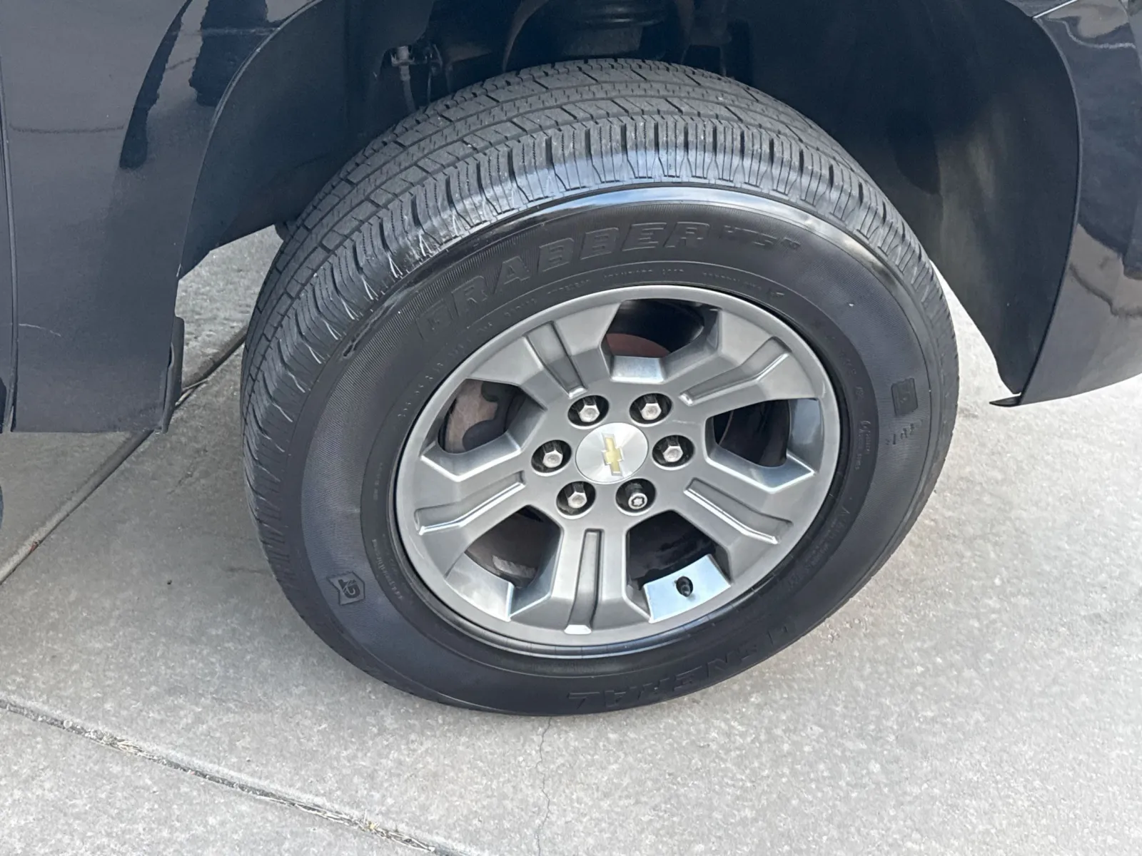 Chevrolet Tahoe photo 15