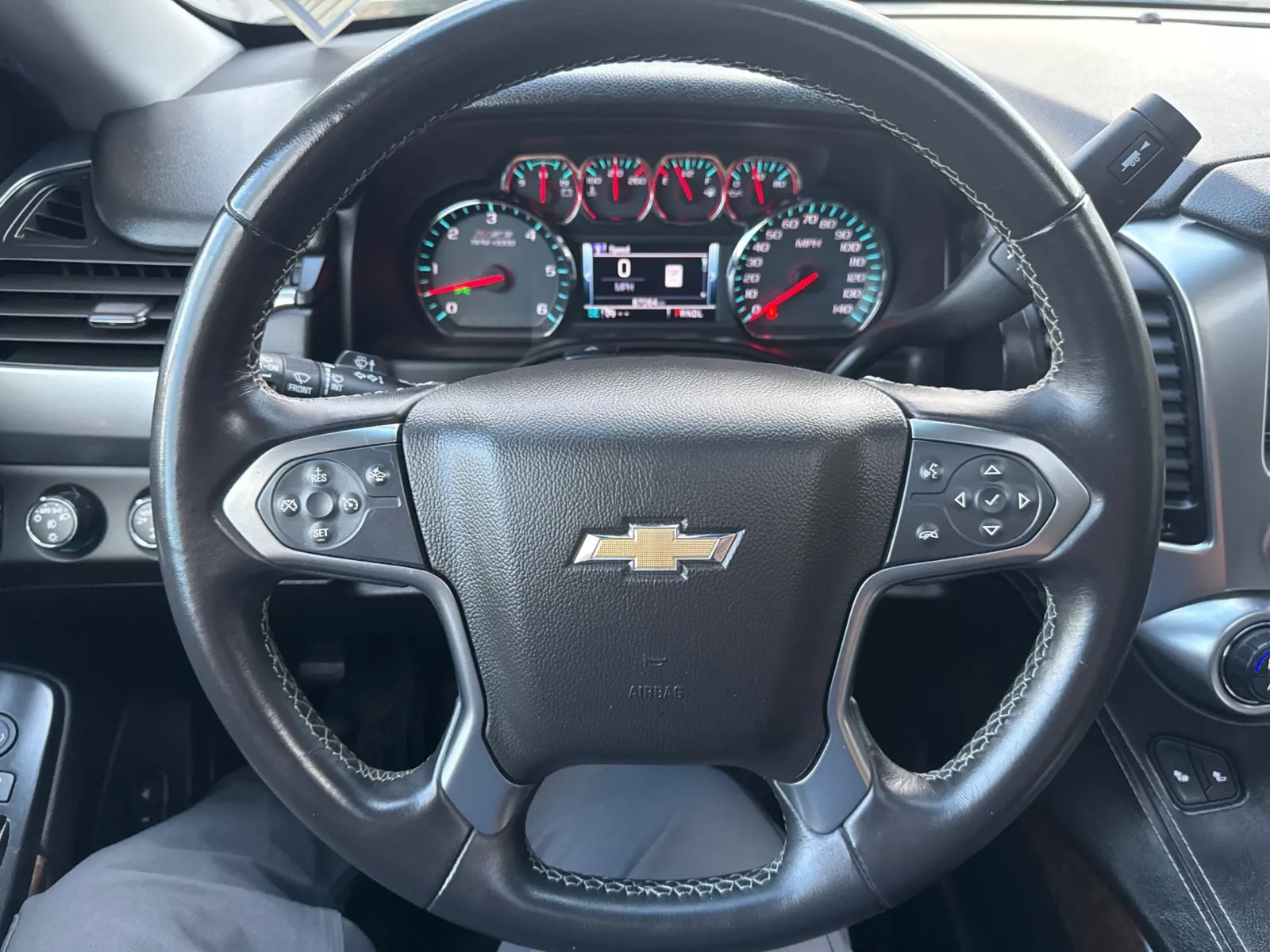 Chevrolet Tahoe photo 34