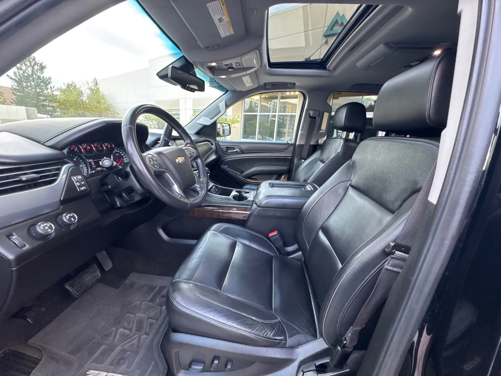 Chevrolet Tahoe photo 30