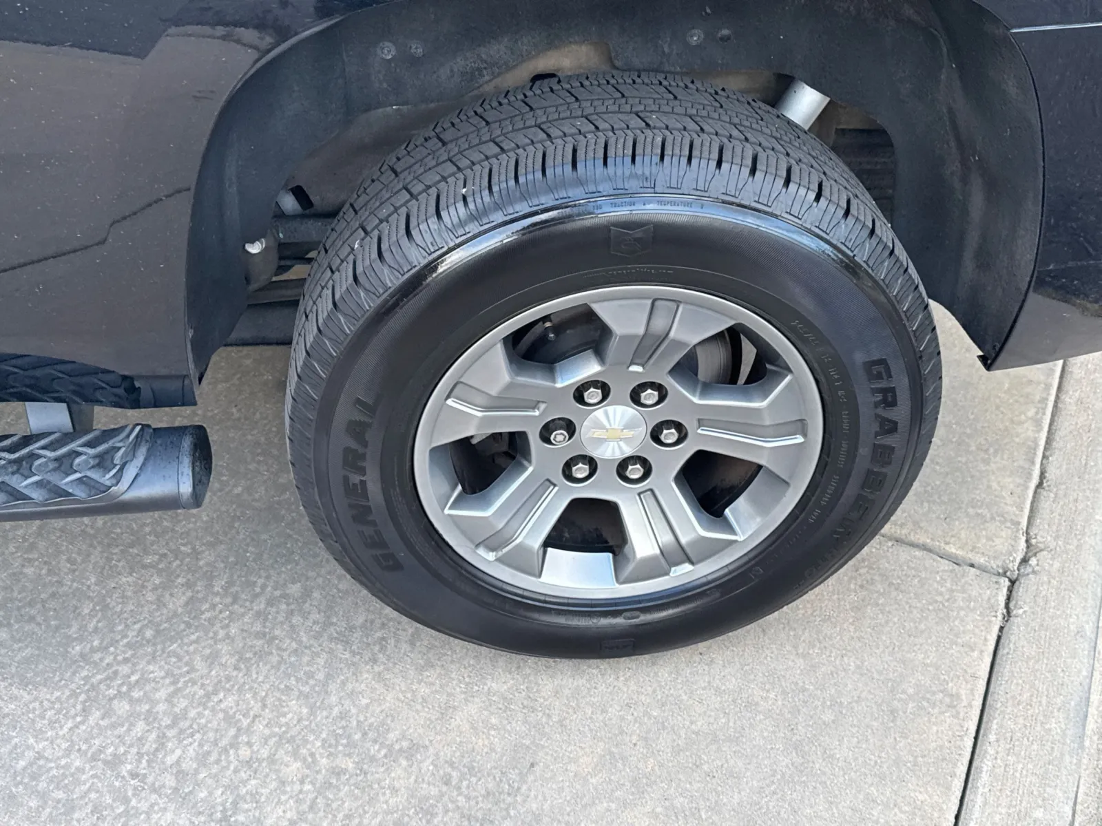 Chevrolet Tahoe photo 13