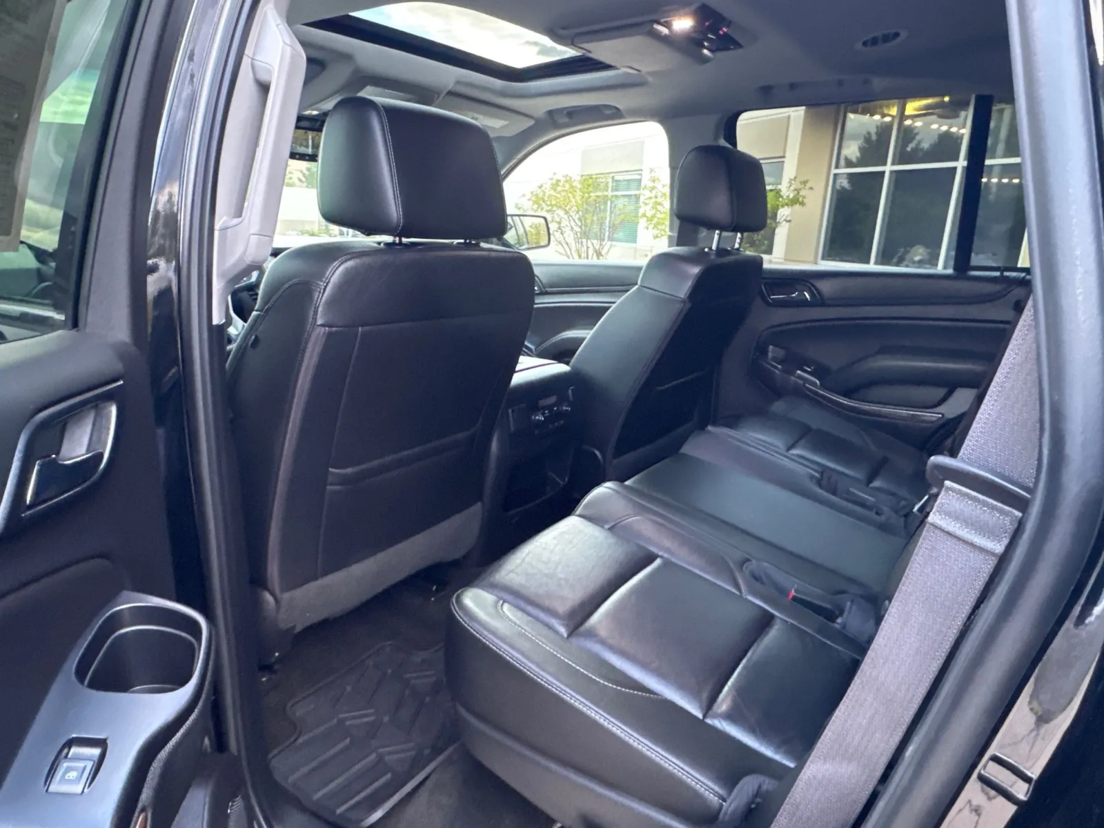 Chevrolet Tahoe photo 26