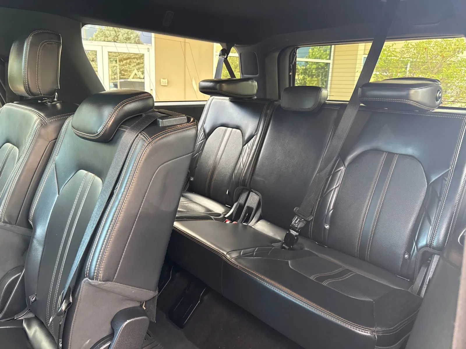 Ford Expedition photo 32