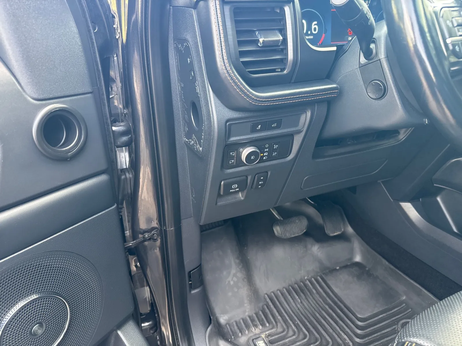 Ford Expedition photo 36