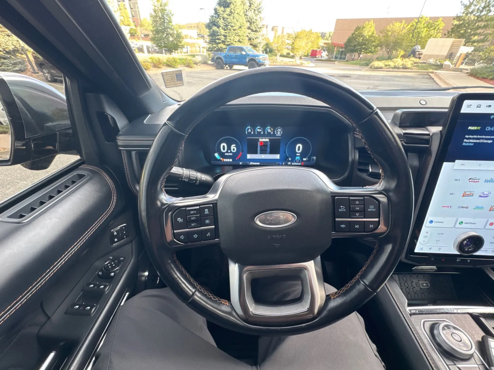 Ford Expedition photo 37