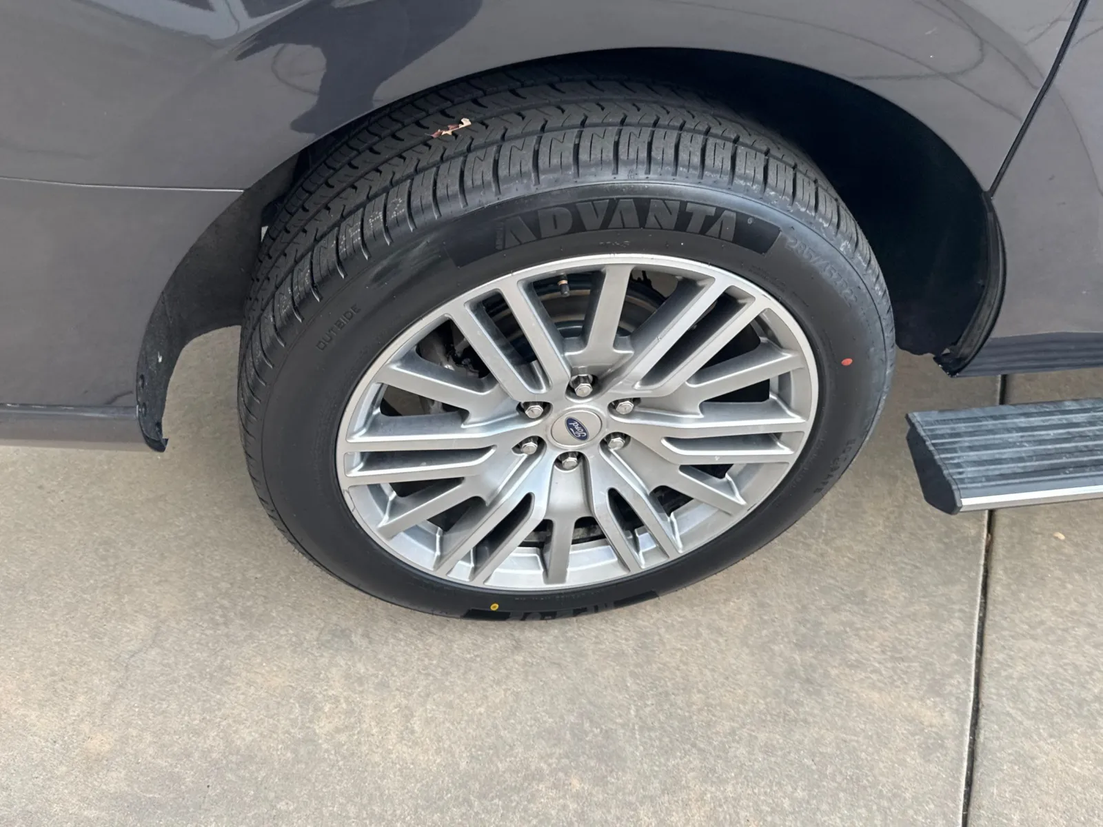 Ford Expedition photo 16