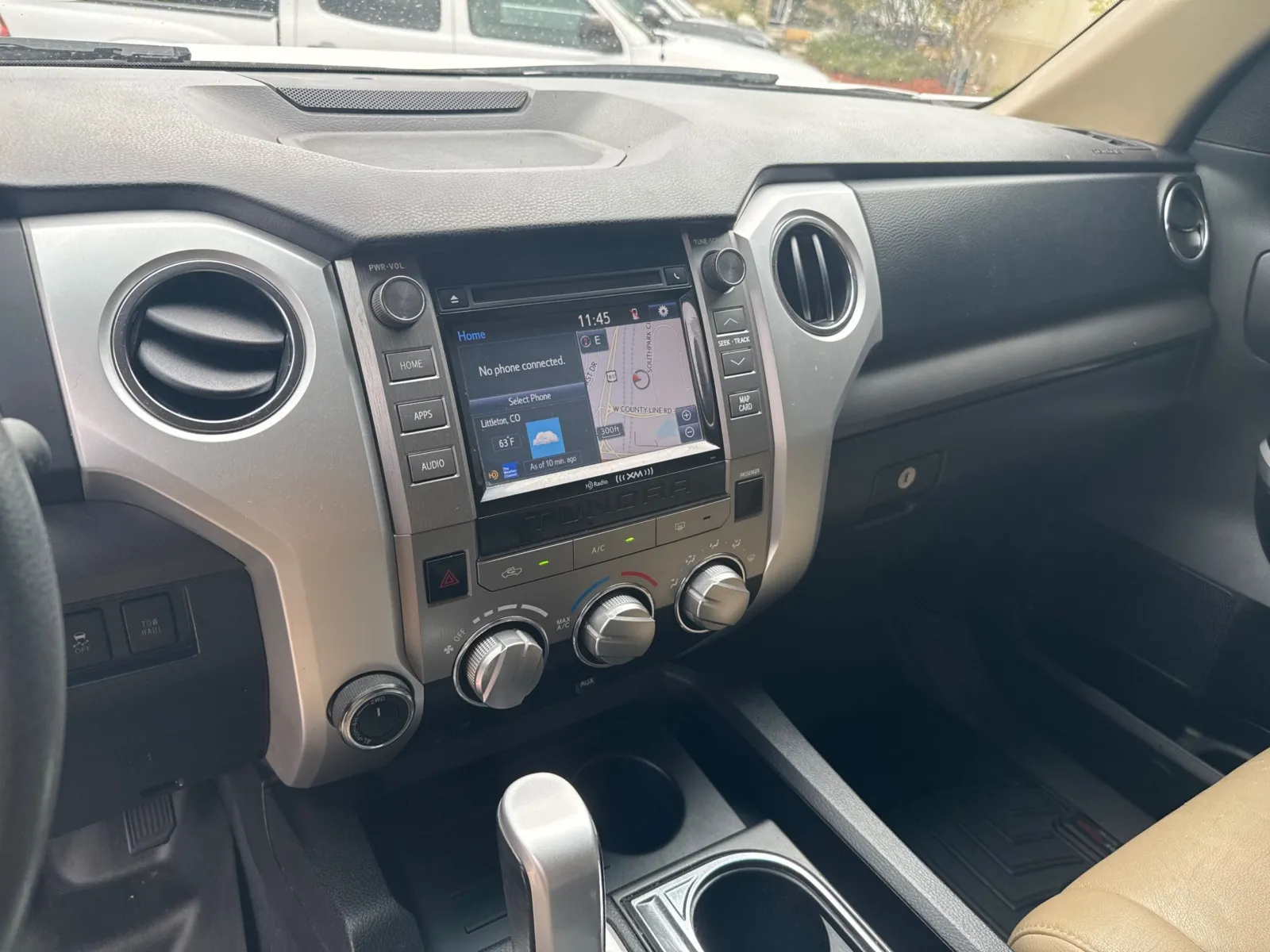 Toyota Tundra photo 28