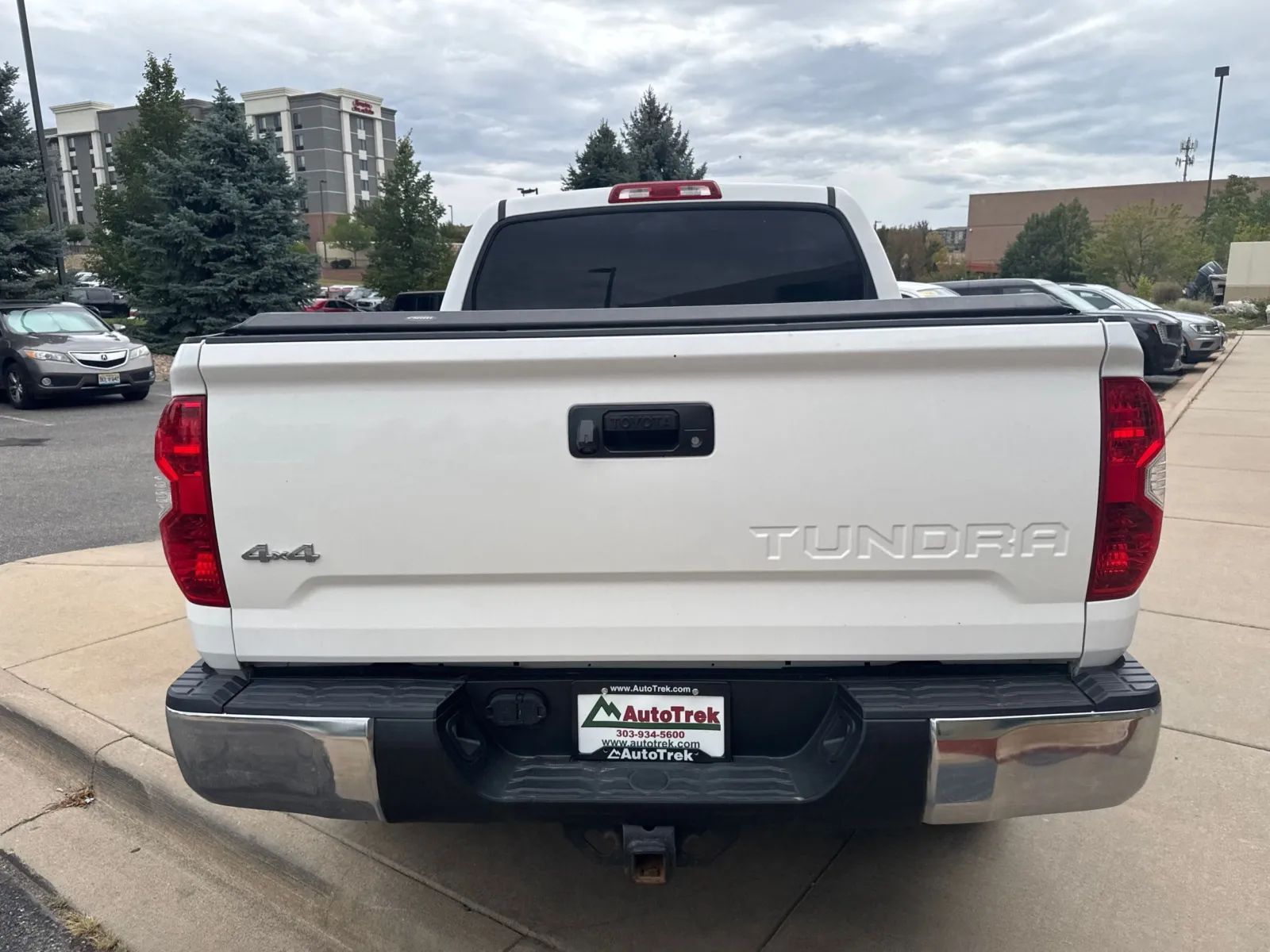 Toyota Tundra photo 5