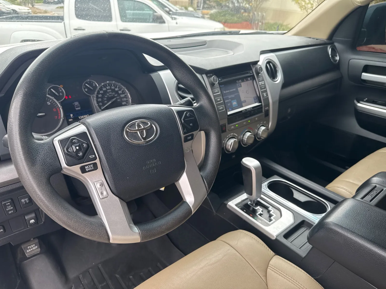 Toyota Tundra photo 26