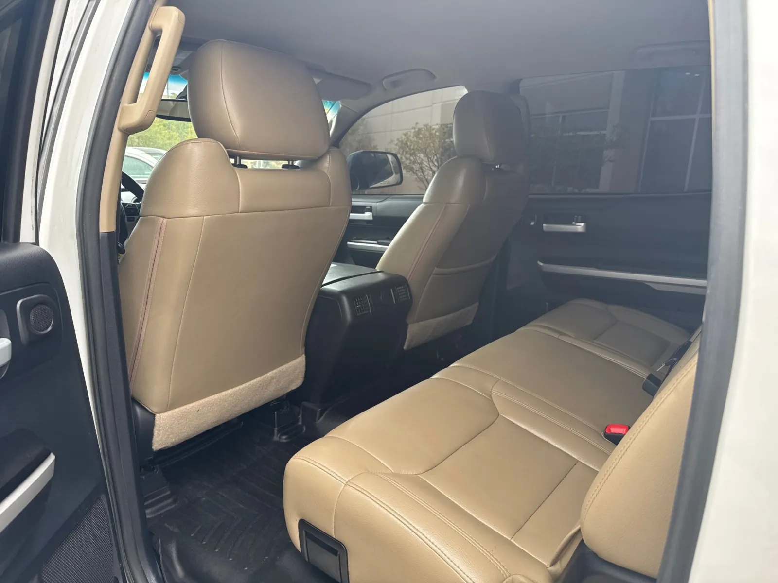 Toyota Tundra photo 21