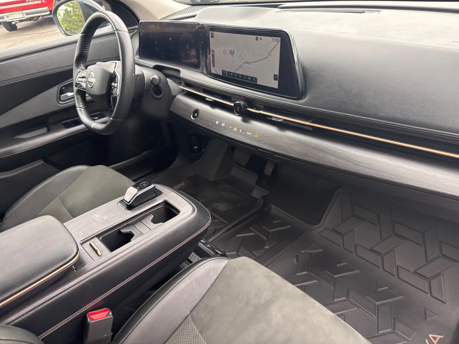 Nissan Ariya photo 20