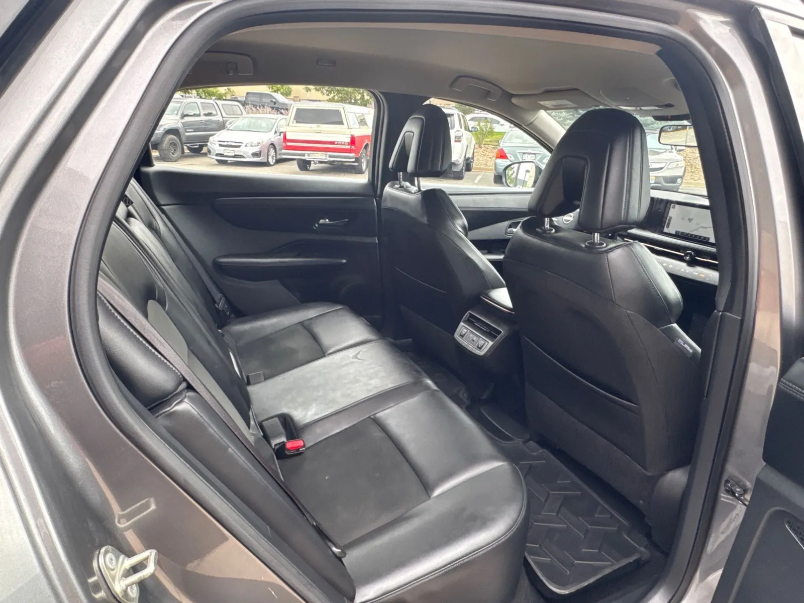 Nissan Ariya photo 22