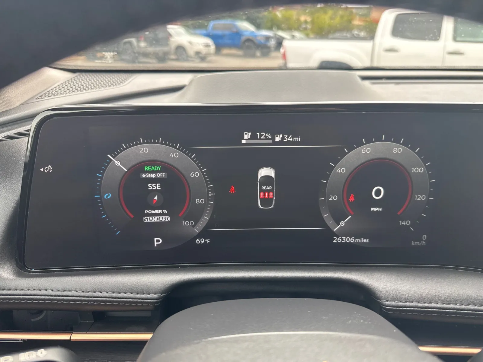 Nissan Ariya photo 31
