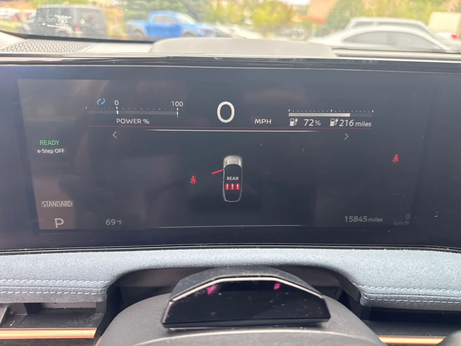 Nissan Ariya photo 33