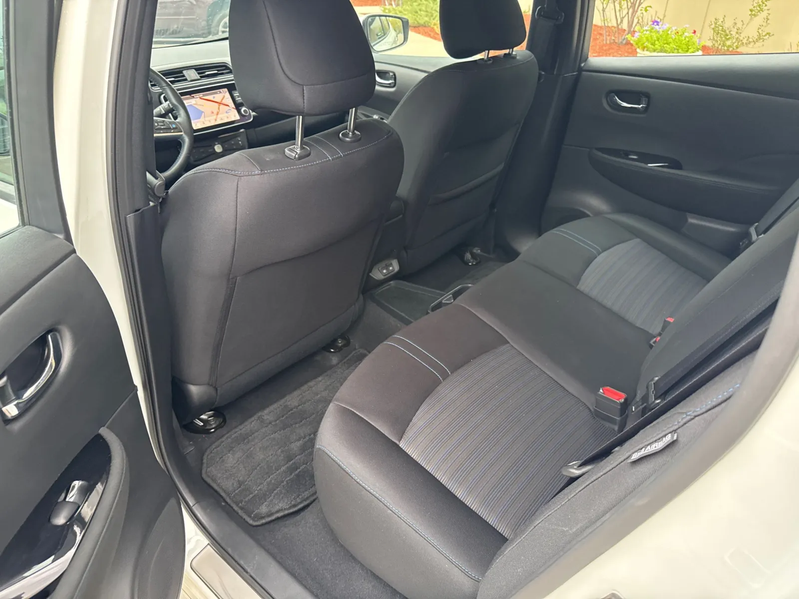 Nissan Leaf photo 23