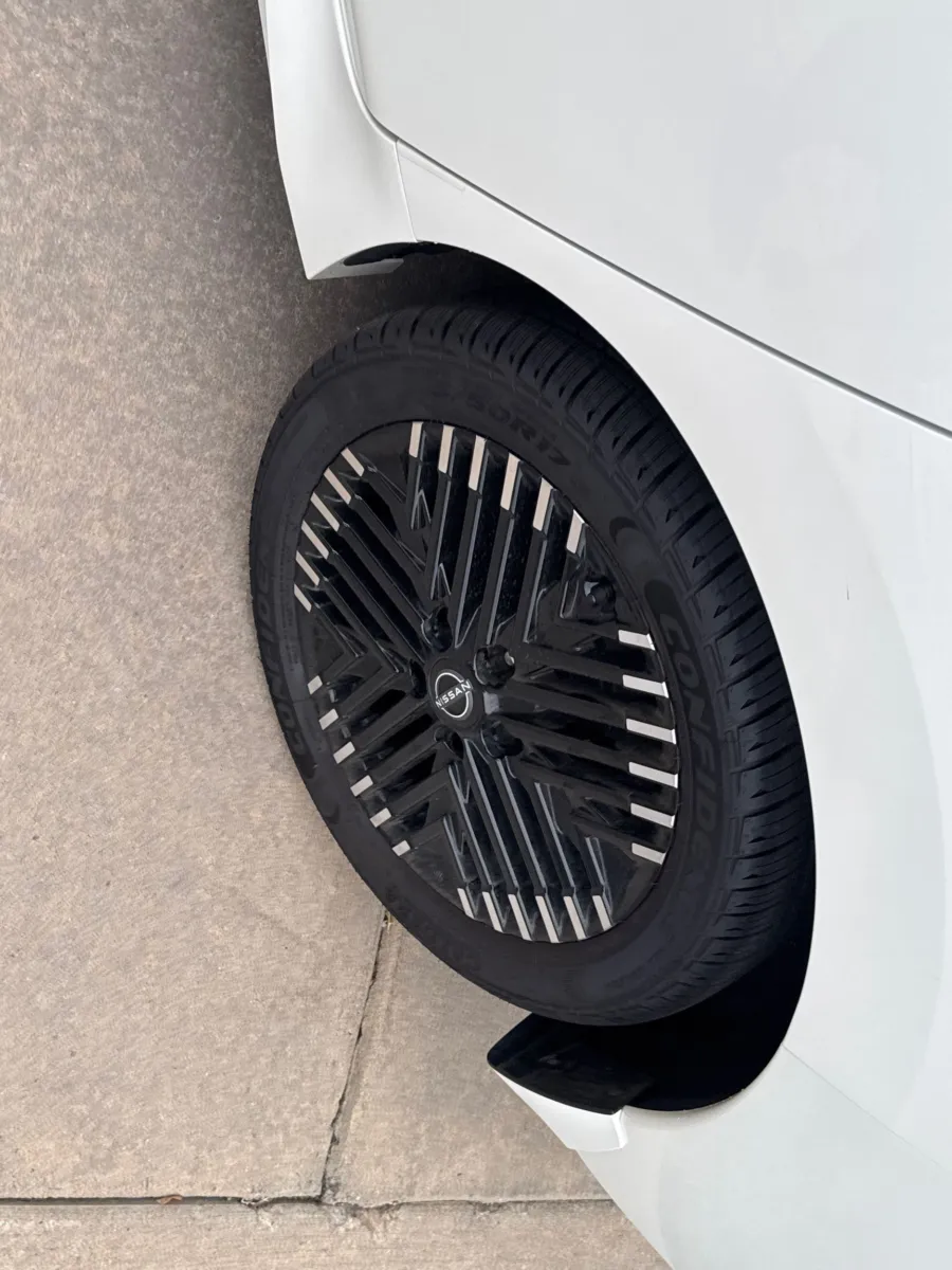Nissan Leaf photo 13