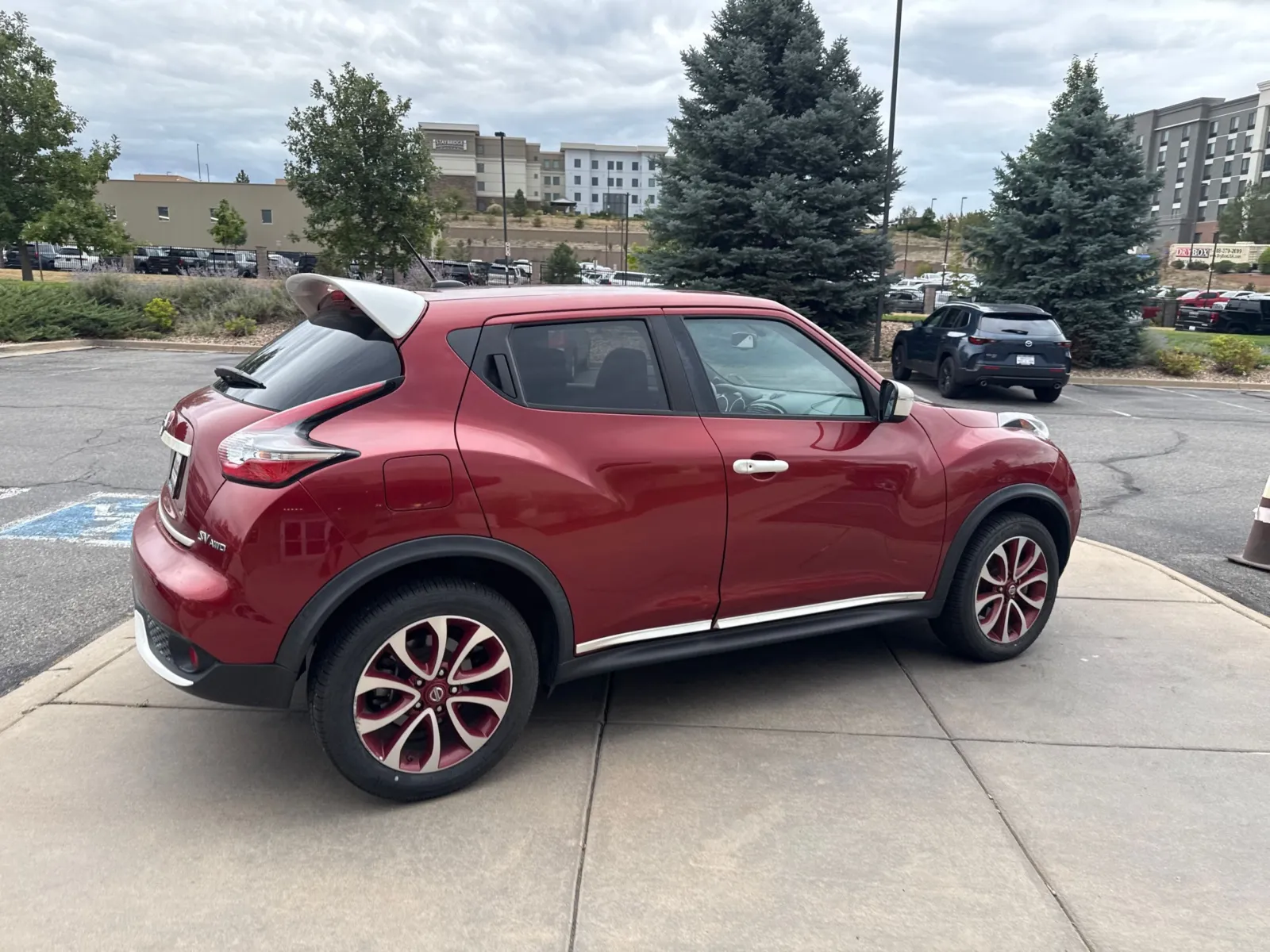 Nissan Juke photo 6