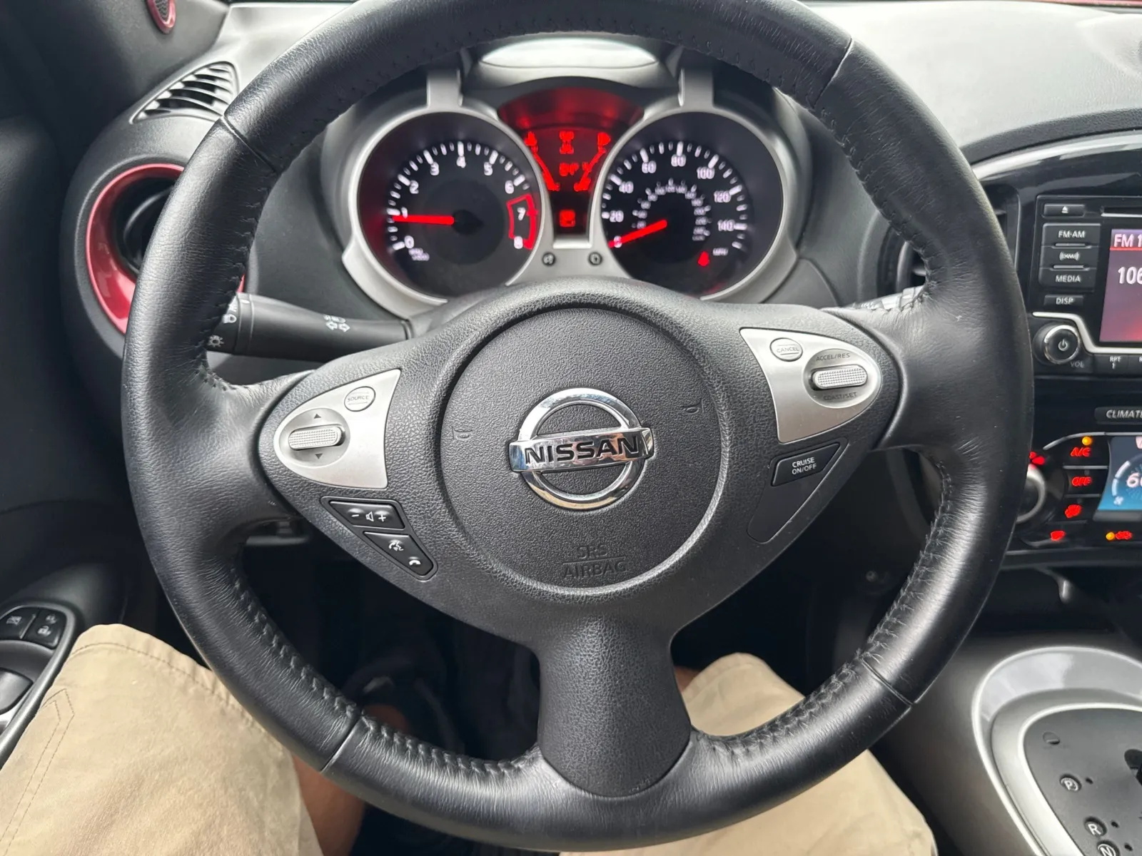 Nissan Juke photo 32