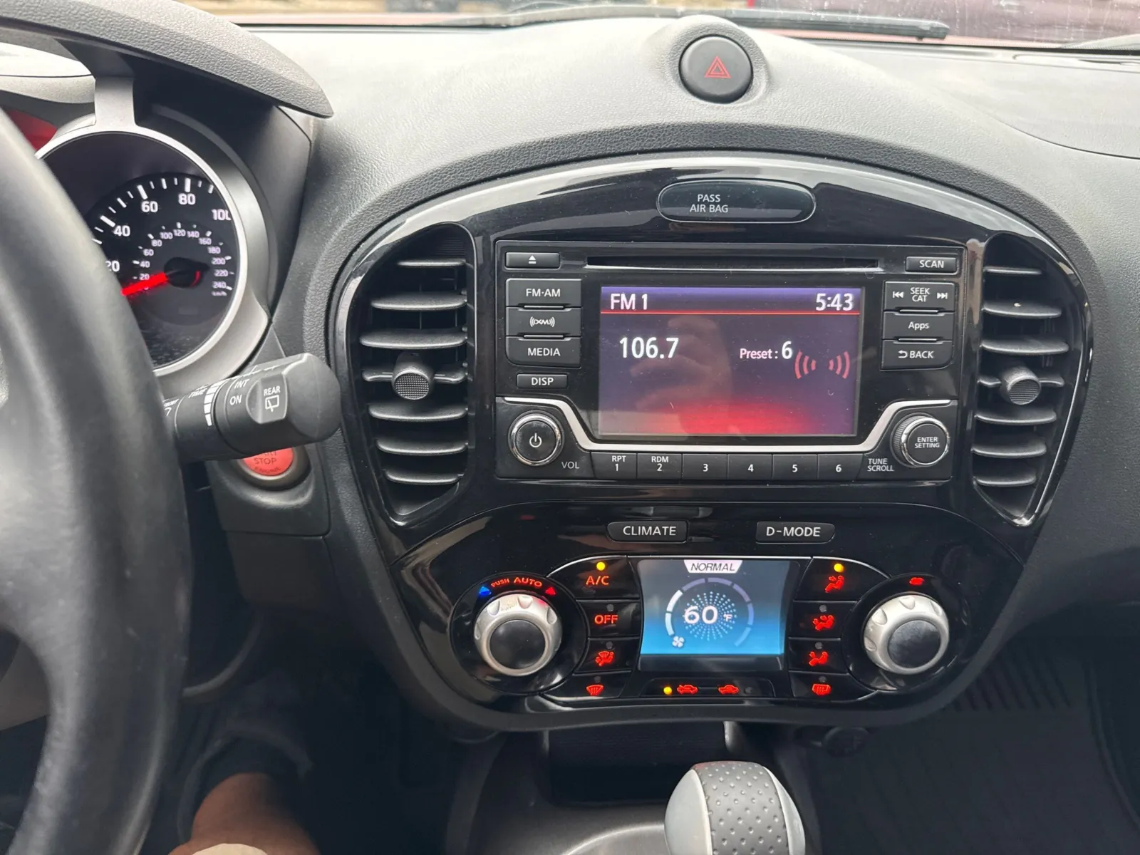 Nissan Juke photo 33