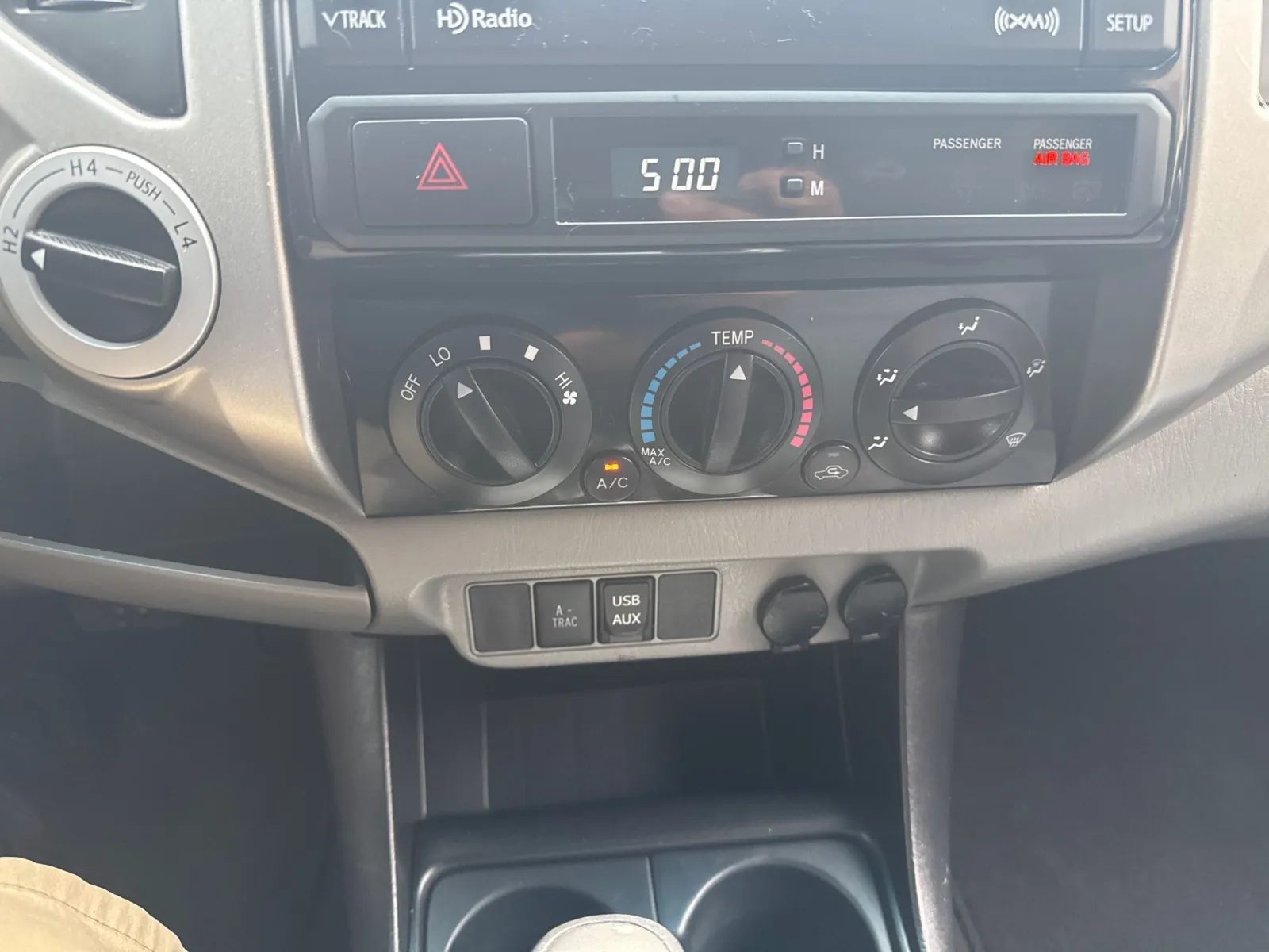 Toyota Tacoma photo 35