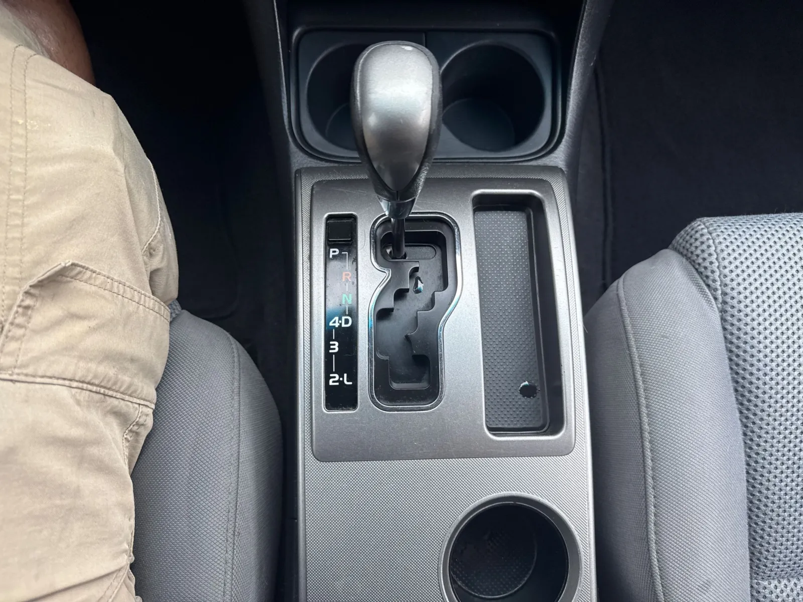 Toyota Tacoma photo 36