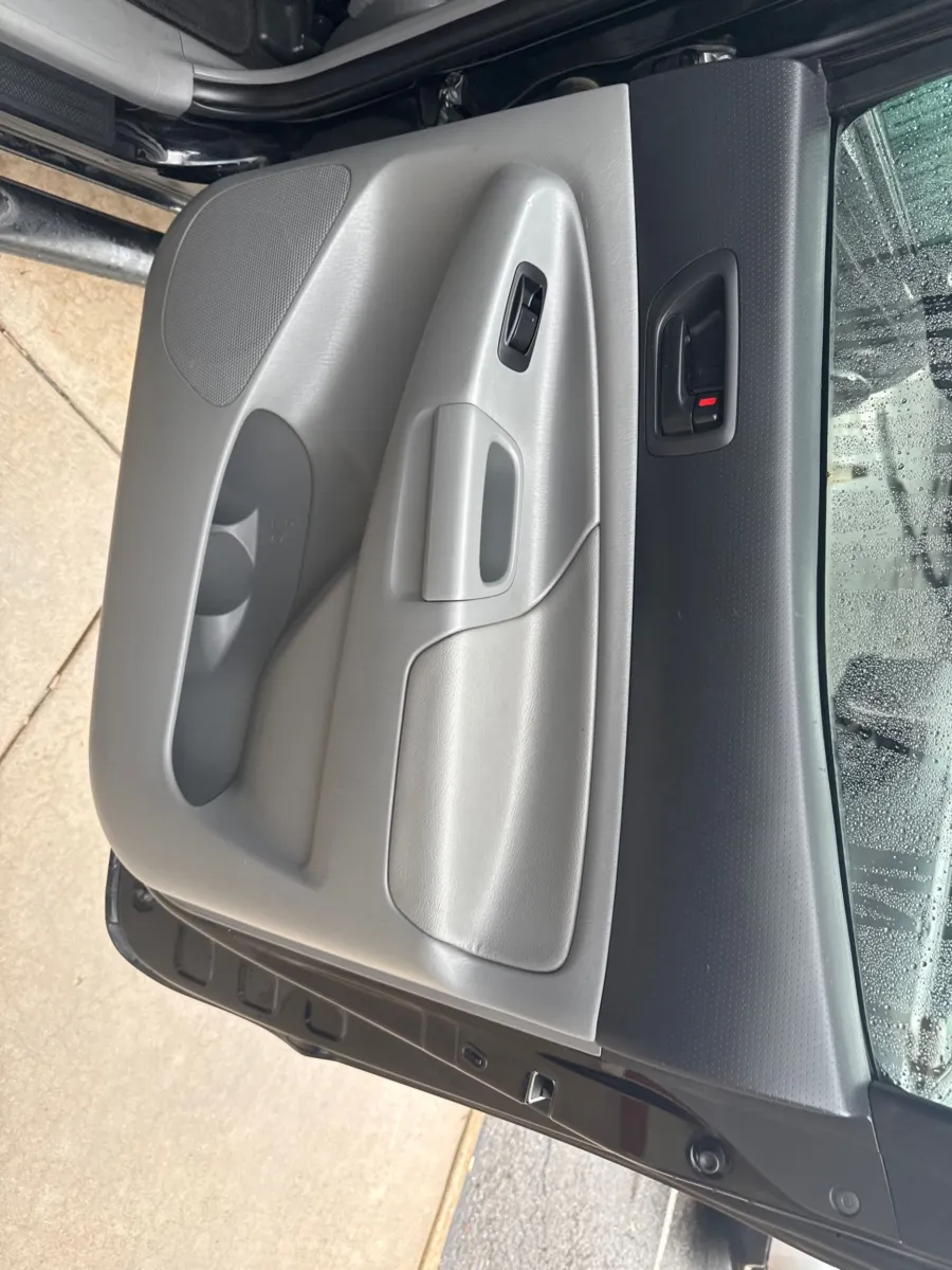 Toyota Tacoma photo 21