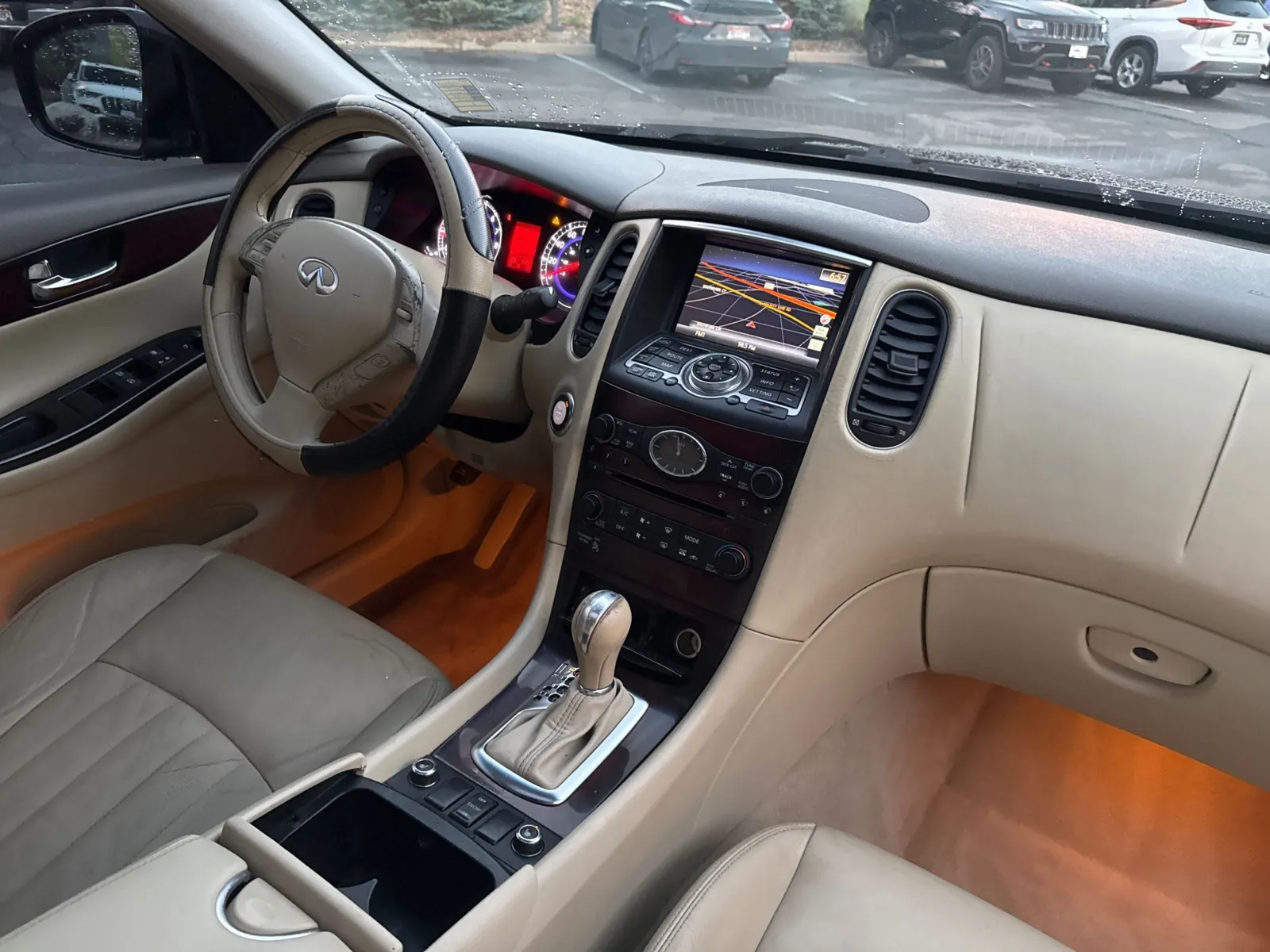 Infiniti EX35 photo 20