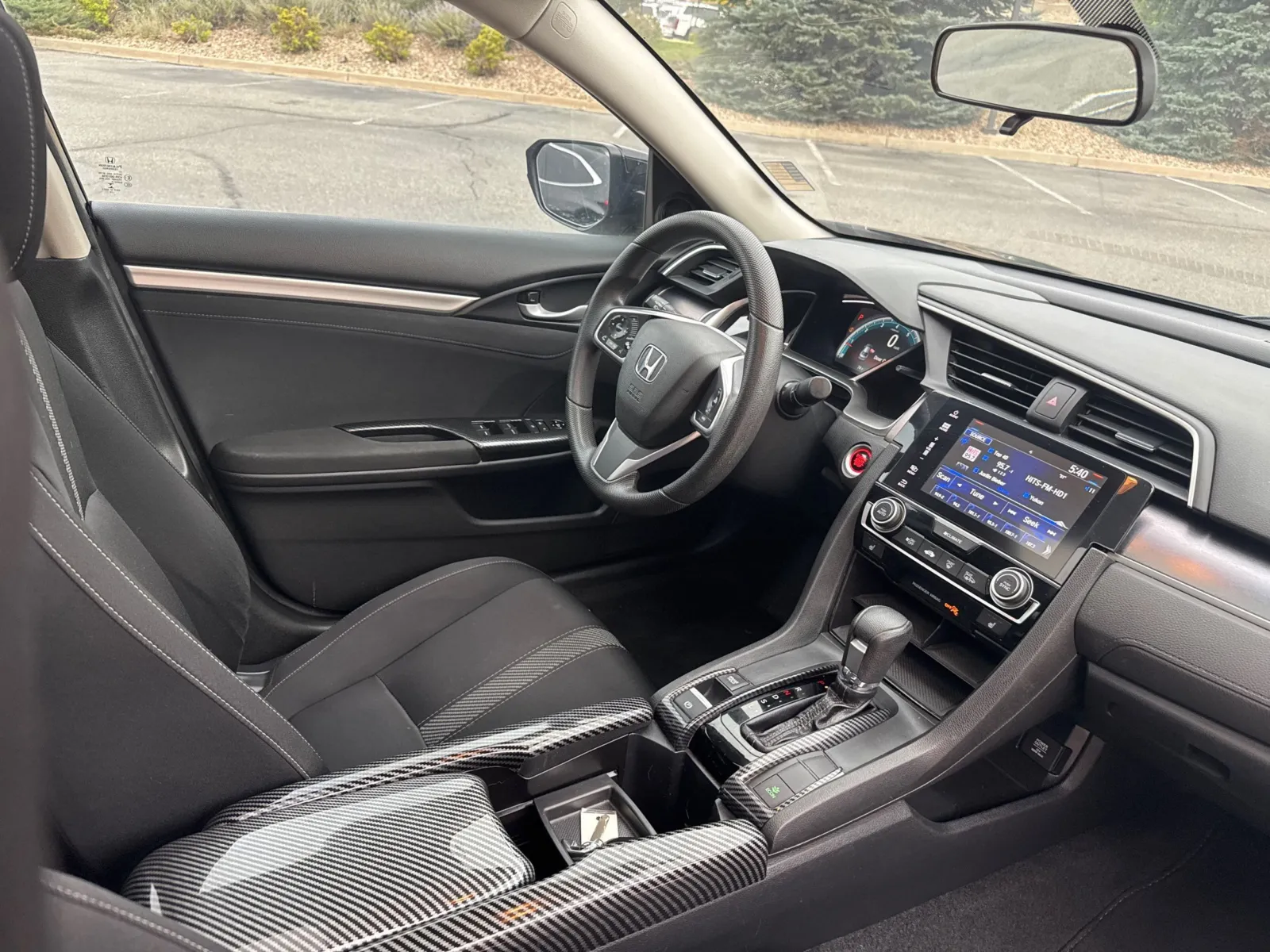 Honda Civic photo 18