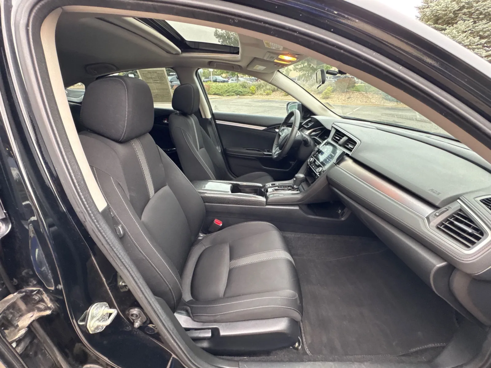 Honda Civic photo 19