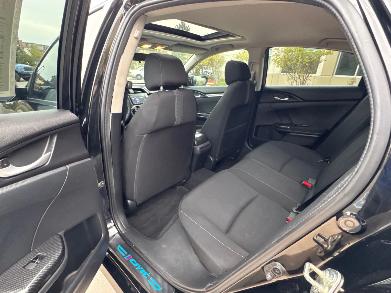Honda Civic photo 23