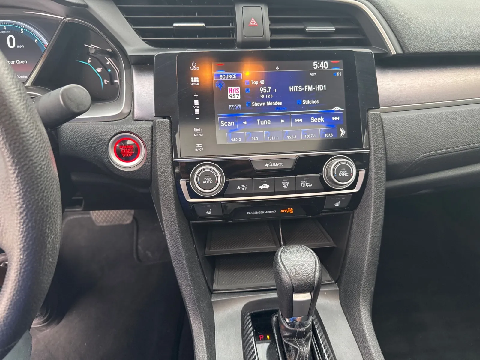 Honda Civic photo 28