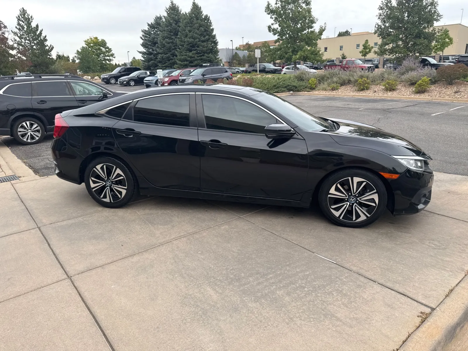 Honda Civic photo 5